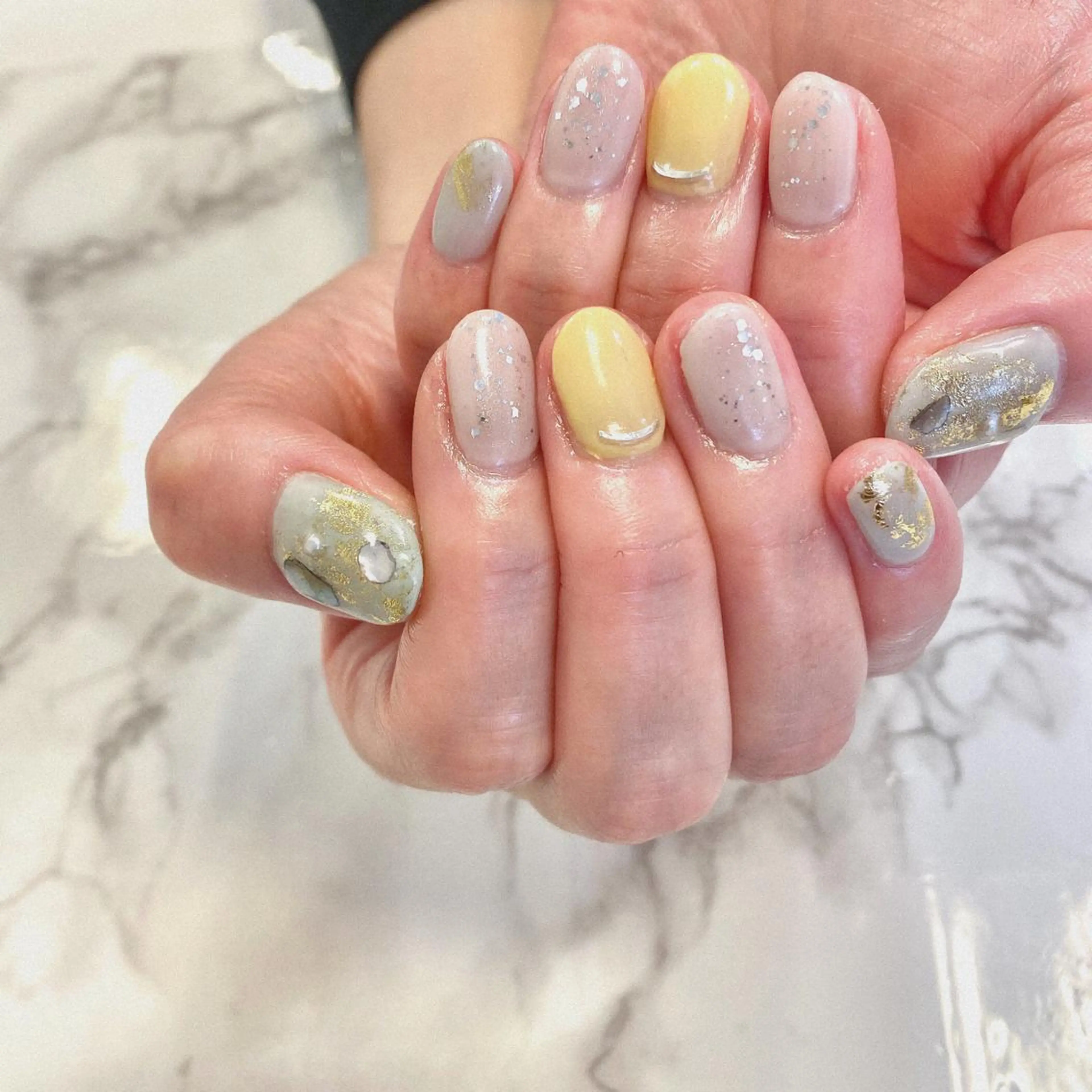 ネイル ulu beautysalon所属・ulu 渋谷 表参道 Yukiの眉毛・アイブロウイメージ