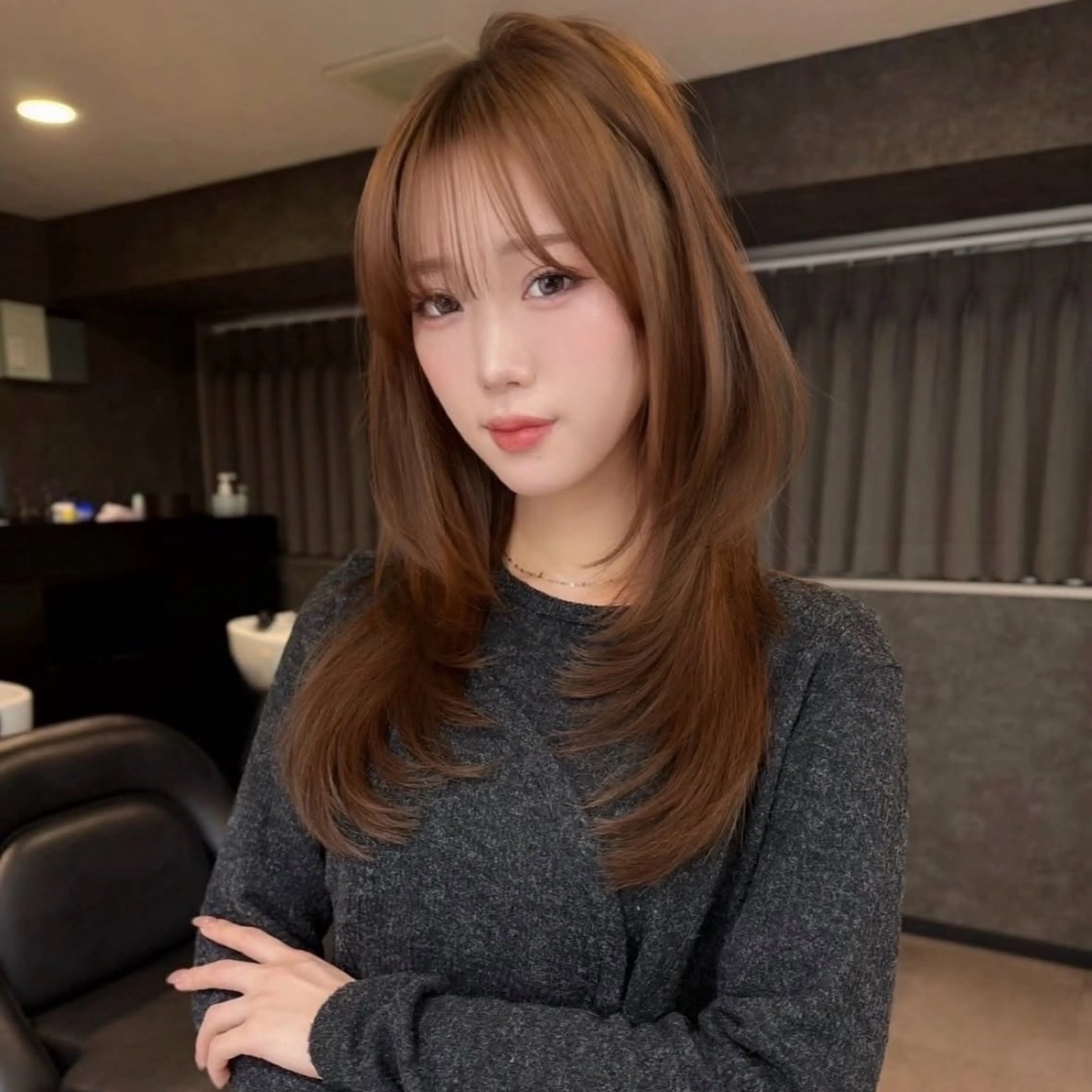 ロング くびれヘア 顔周りカット 髪質改善 韓国風ヘア レイヤーカット カット ヘアカラー トリートメント lana hair 新宿/髪質改善/韓国のヘアスタイル