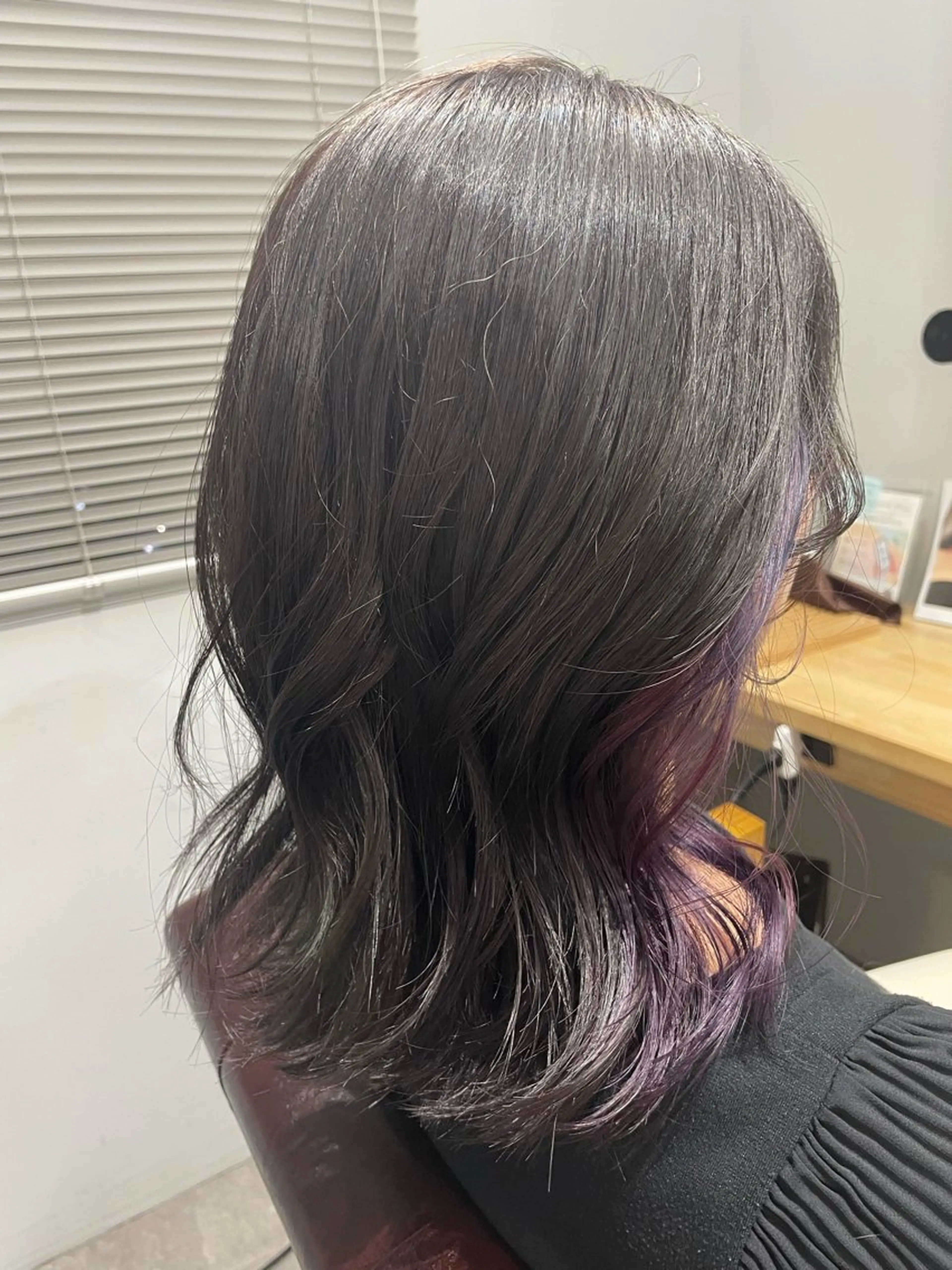 ミディアム カラー Sloth 🦥 MARINAのヘアスタイル