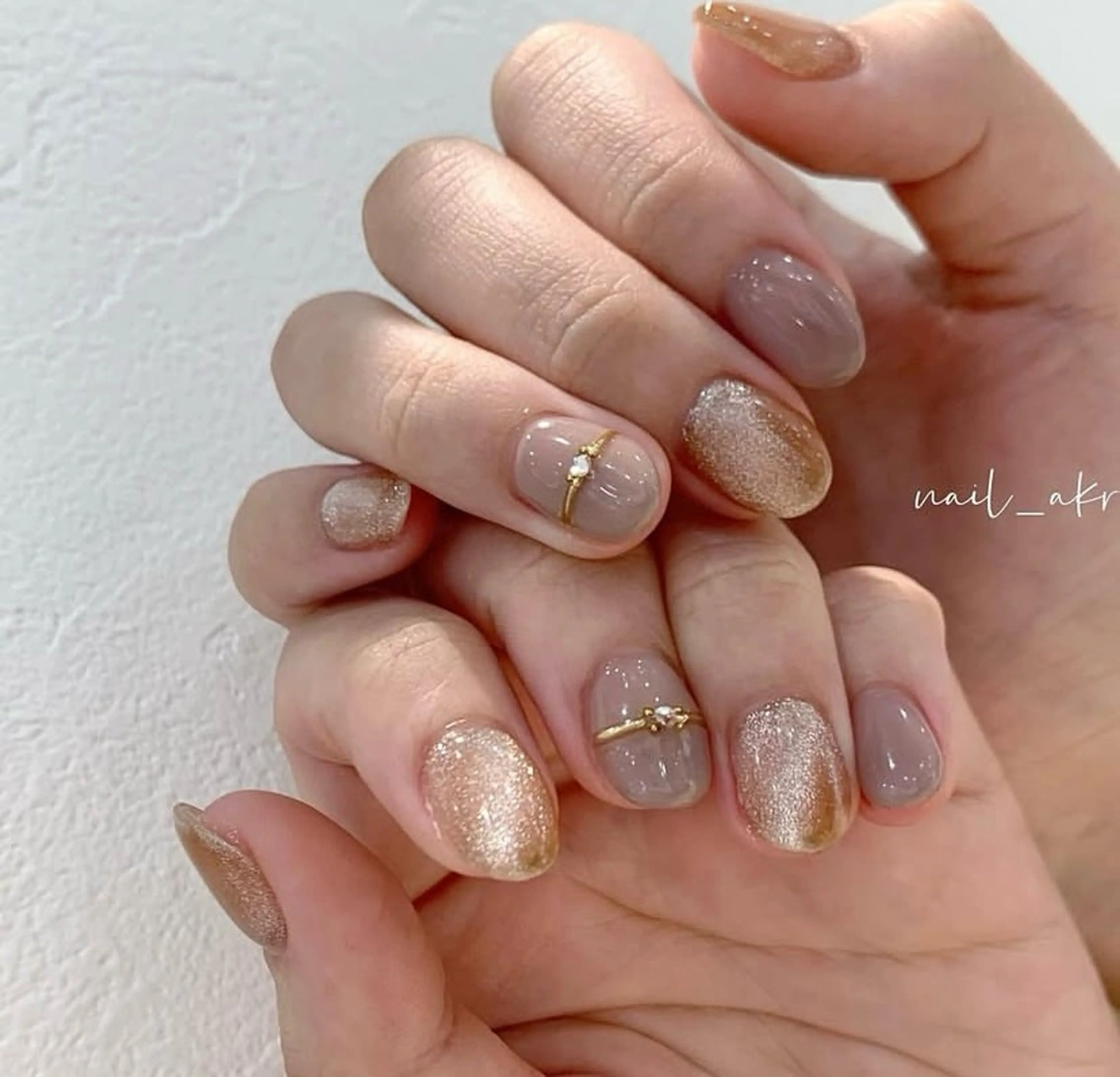 ネイル マグネットネイル ハンドネイル nailAVANCE akariのネイルデザイン