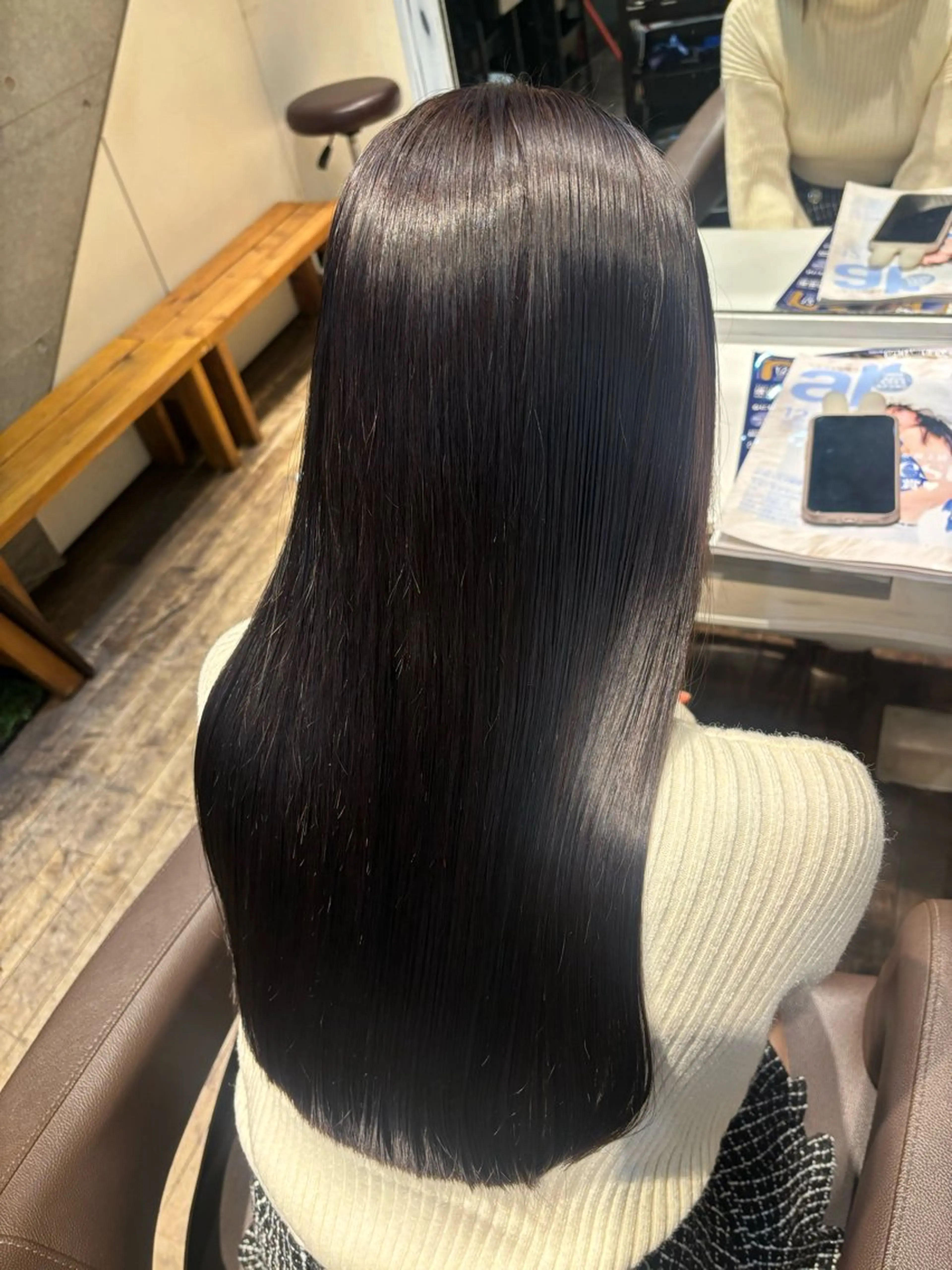 🌷カラー＋潤い集中トリートメント(超音波アイロン付き)🌷の写真