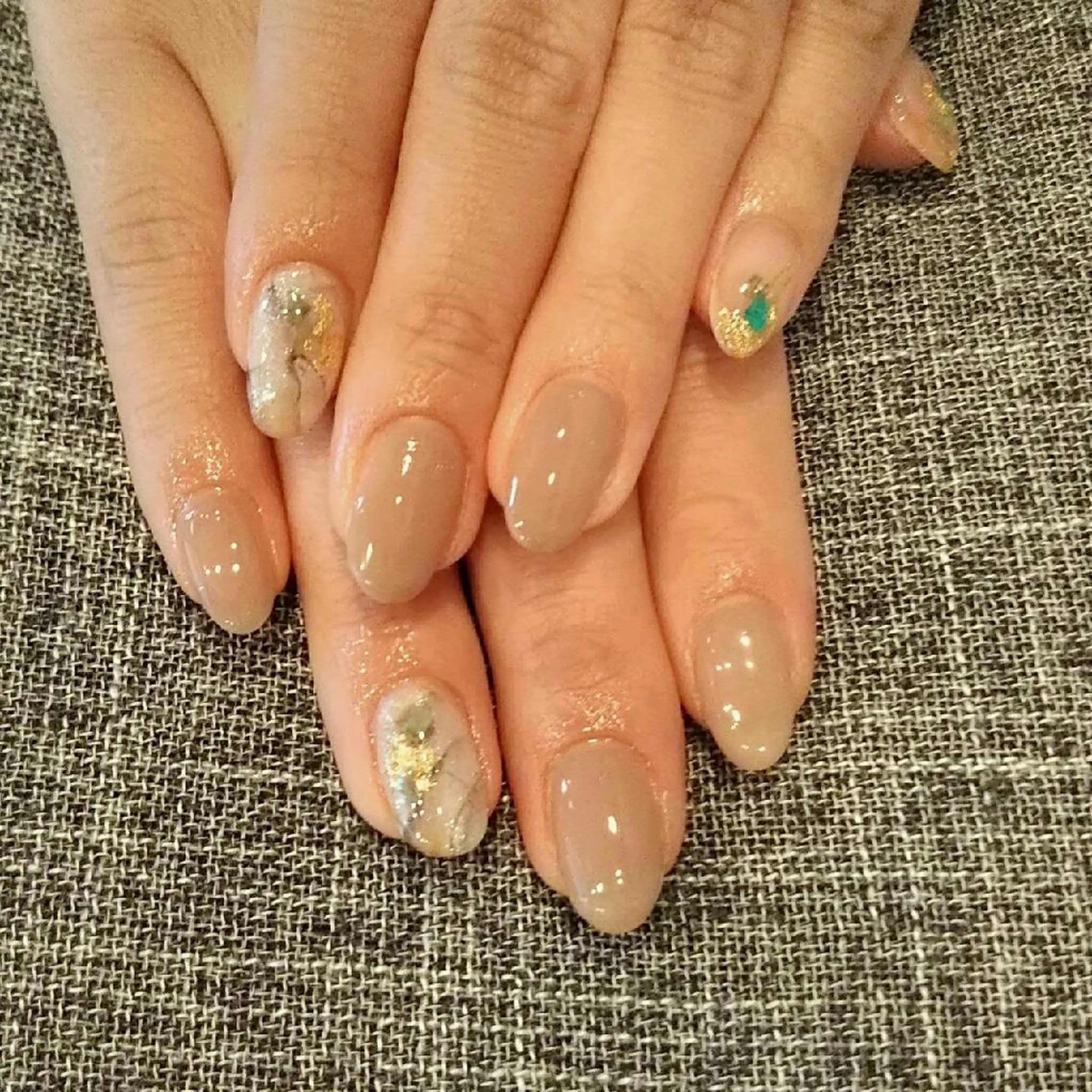 ネイル シンプルネイル private salon mieのネイルデザイン