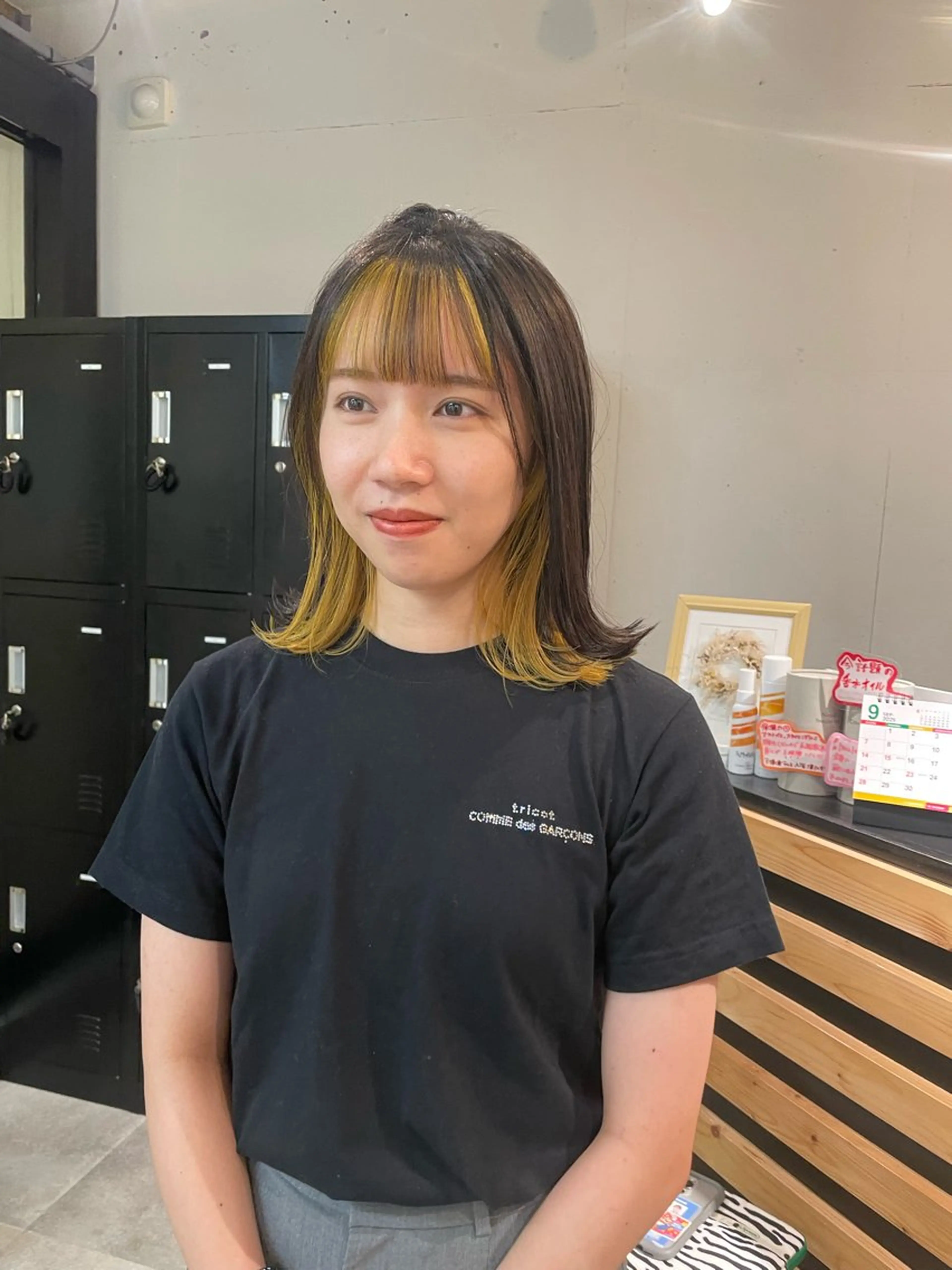 ミディアム カラー ブリーチ ブラウンカラー 顔周りカット 似合わせカット カット ヘアカラー 久保田 千尋のヘアスタイル