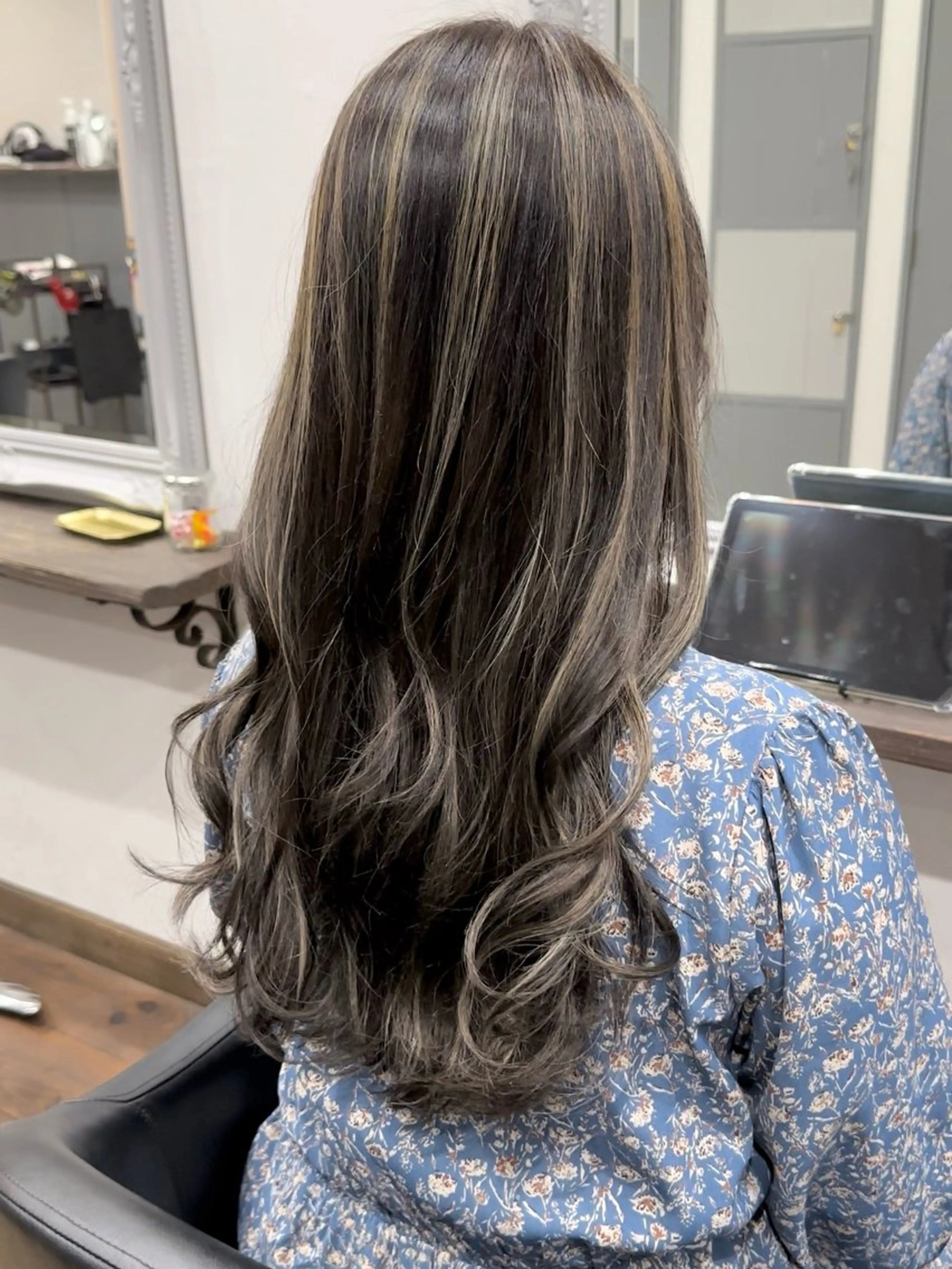 ロング カラー カット ヘアカラー _WHITE並木店 喜多村天斗のヘアスタイル