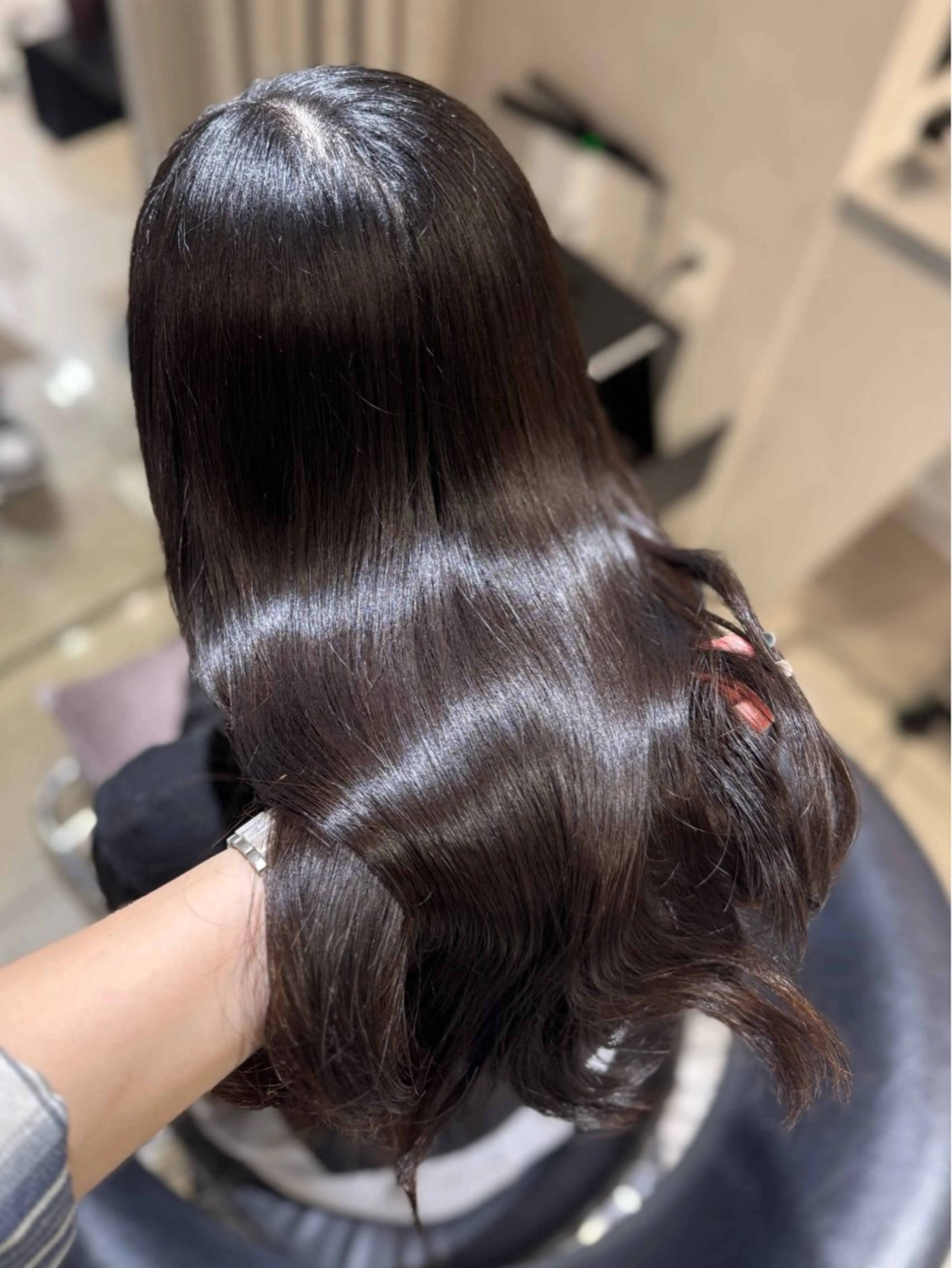 【綺麗に伸ばしたい方💭】うる艶カラー+AujuaTreatment🫧超音波アイロン付🪽ྀིの写真