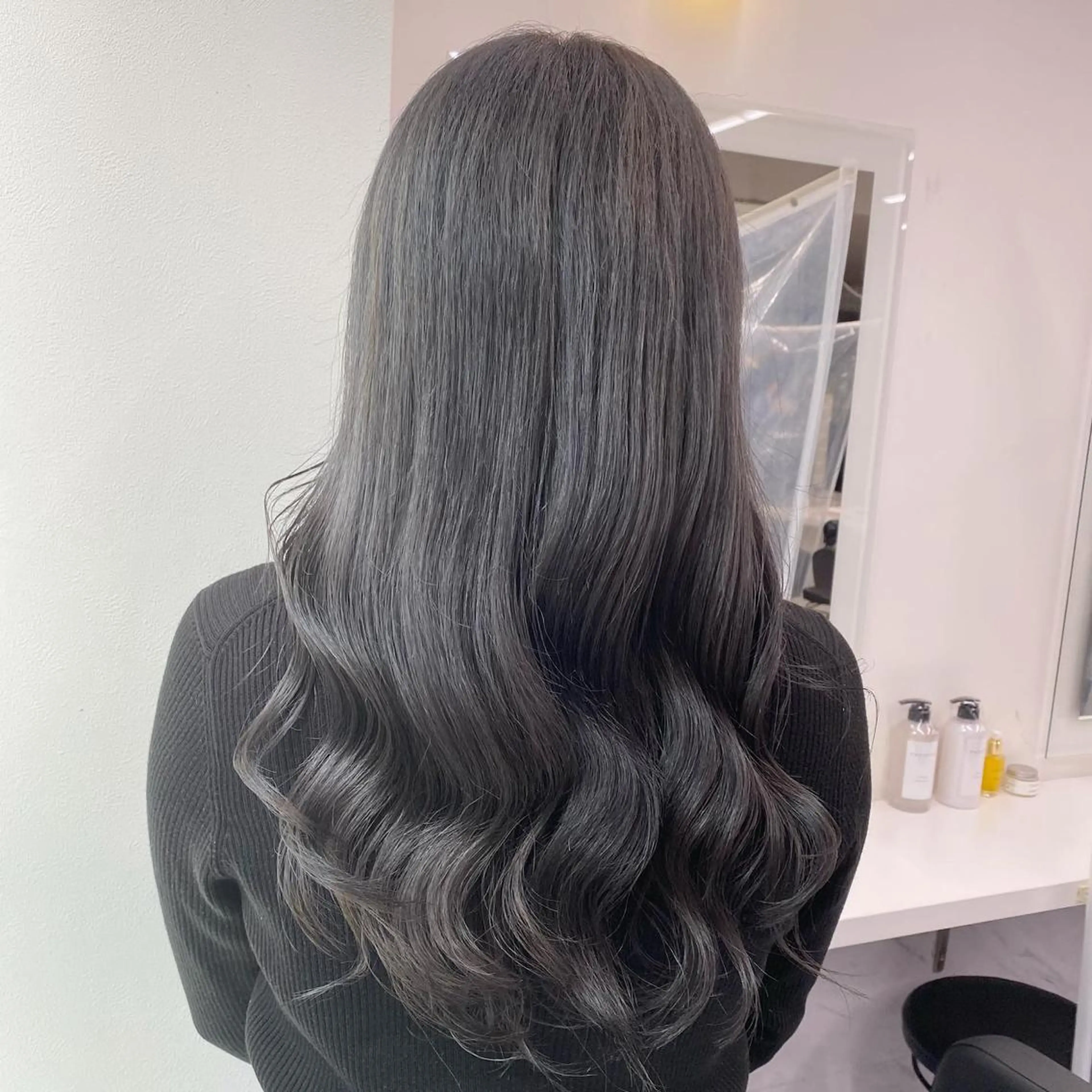 ロング カラー ヘアアレンジ TRU Shino🦋のマツエク・マツパデザイン