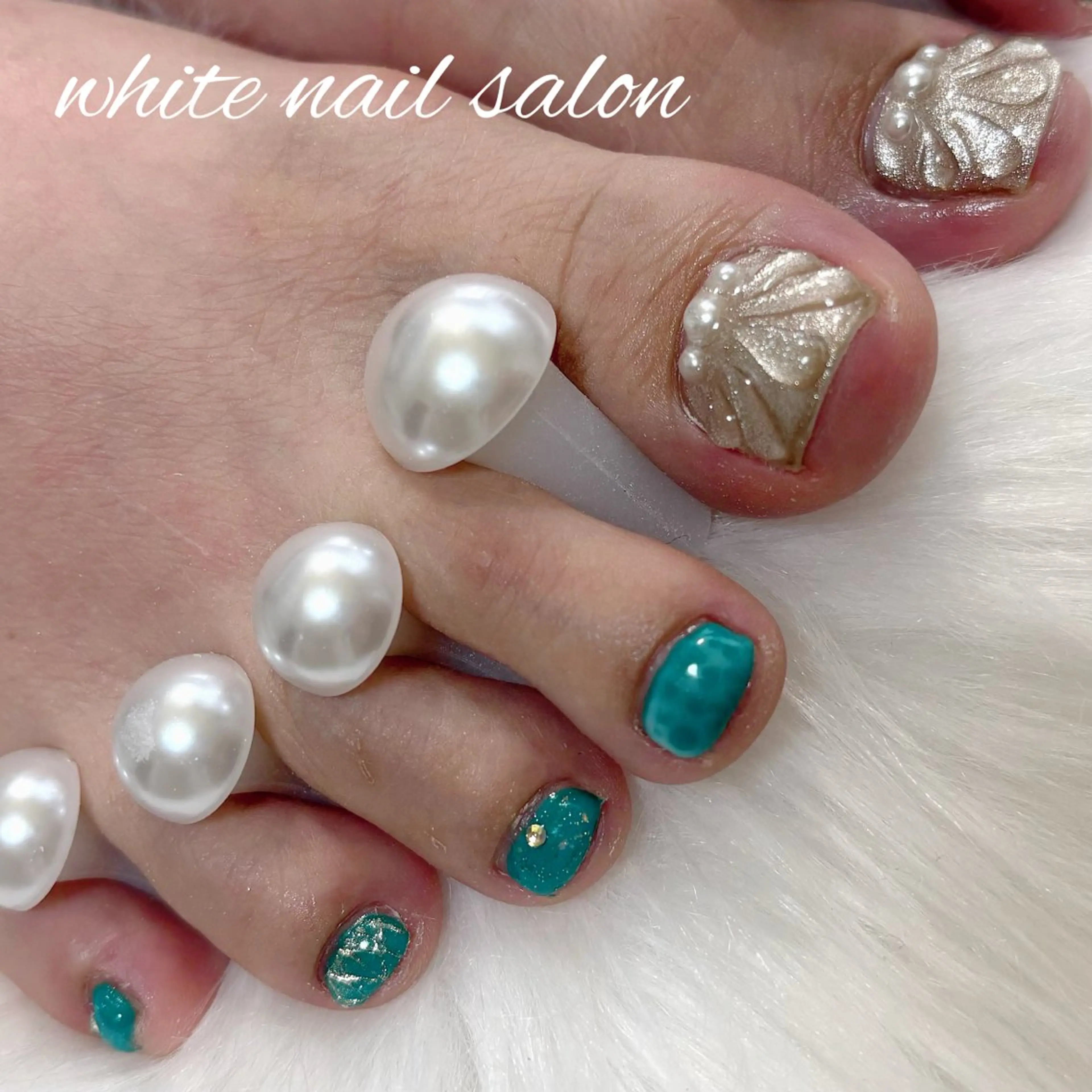 ネイル フットネイル フットネイル white nail salonのネイルデザイン