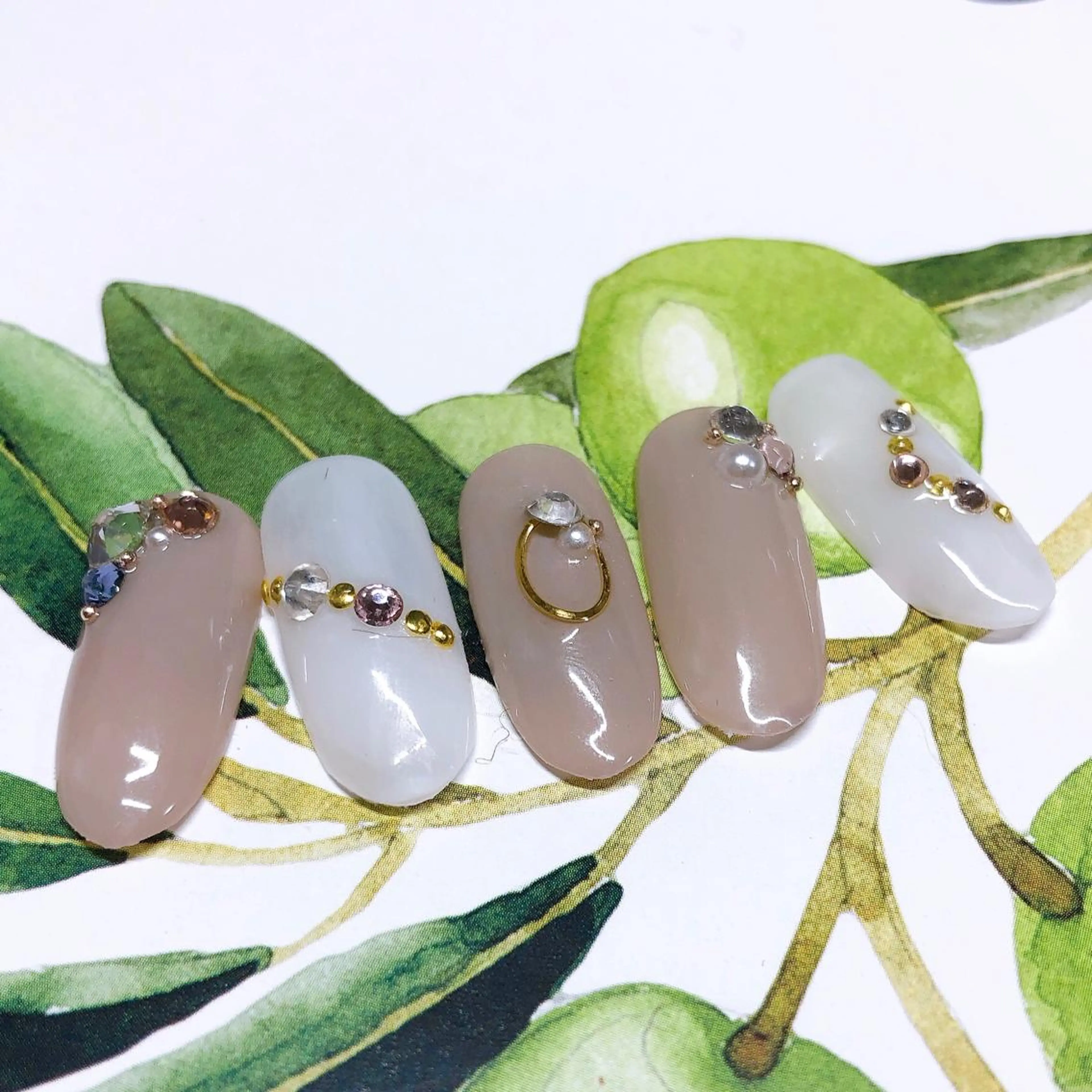 ネイル 奥園 良恵のネイルデザイン