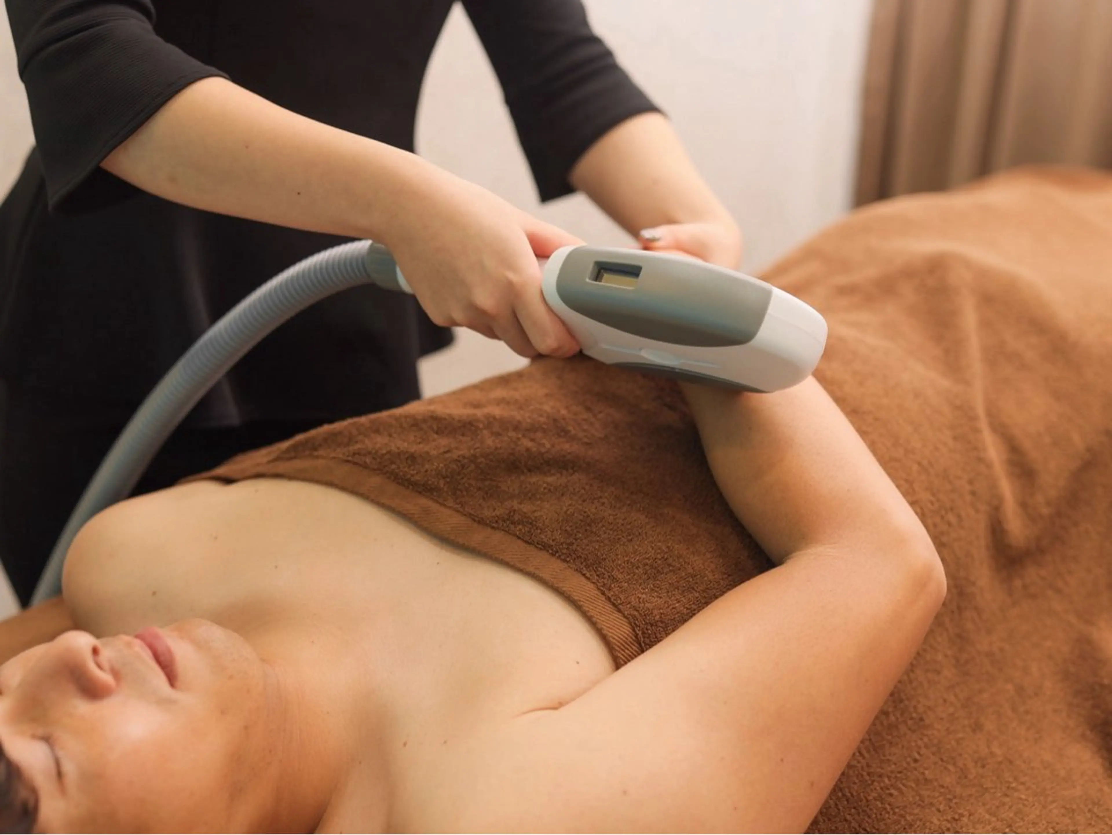 Mr.&Ms.脱毛/ 眉毛/花純羽のエステ・リラクイメージ