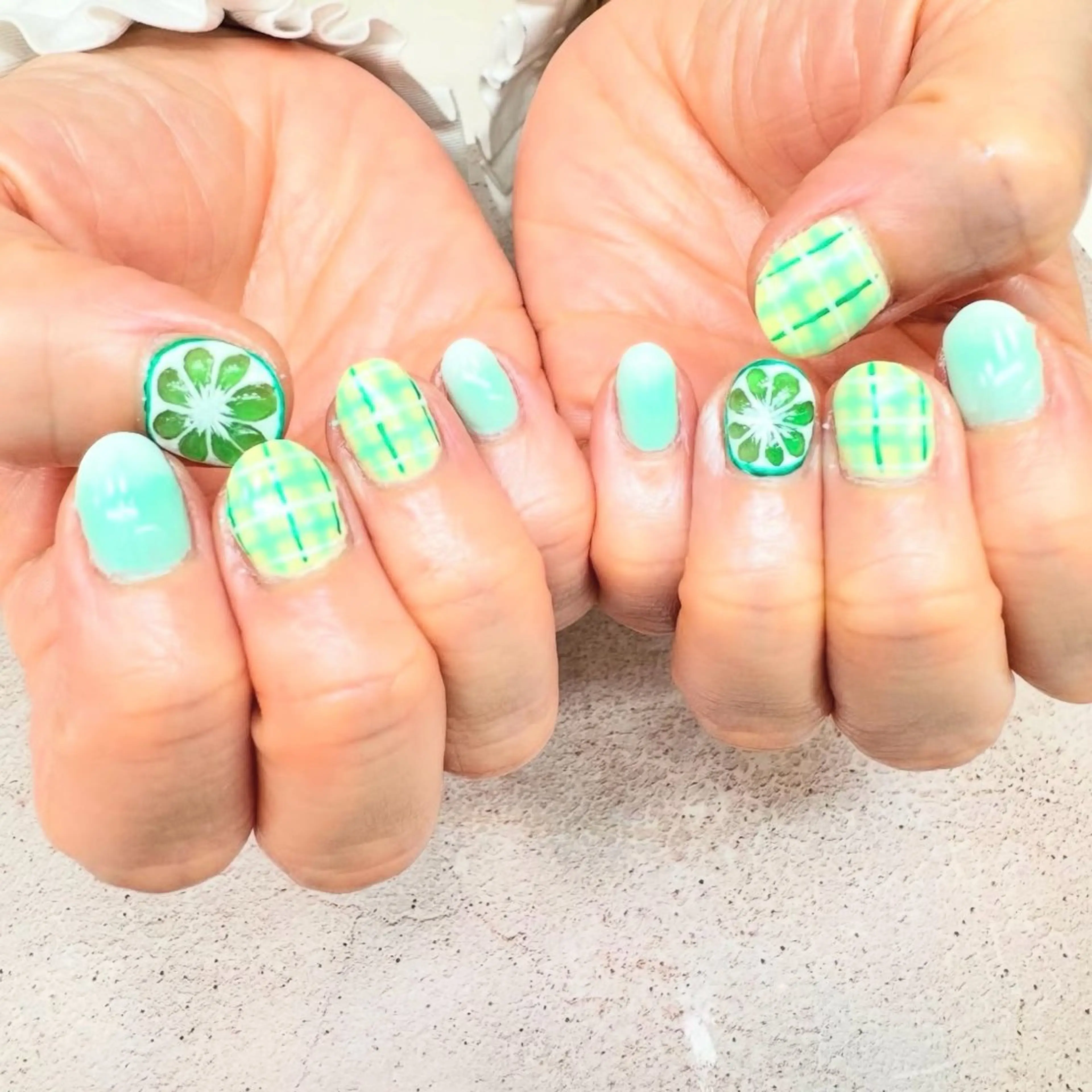 ネイル 重永 夏南のネイルデザイン