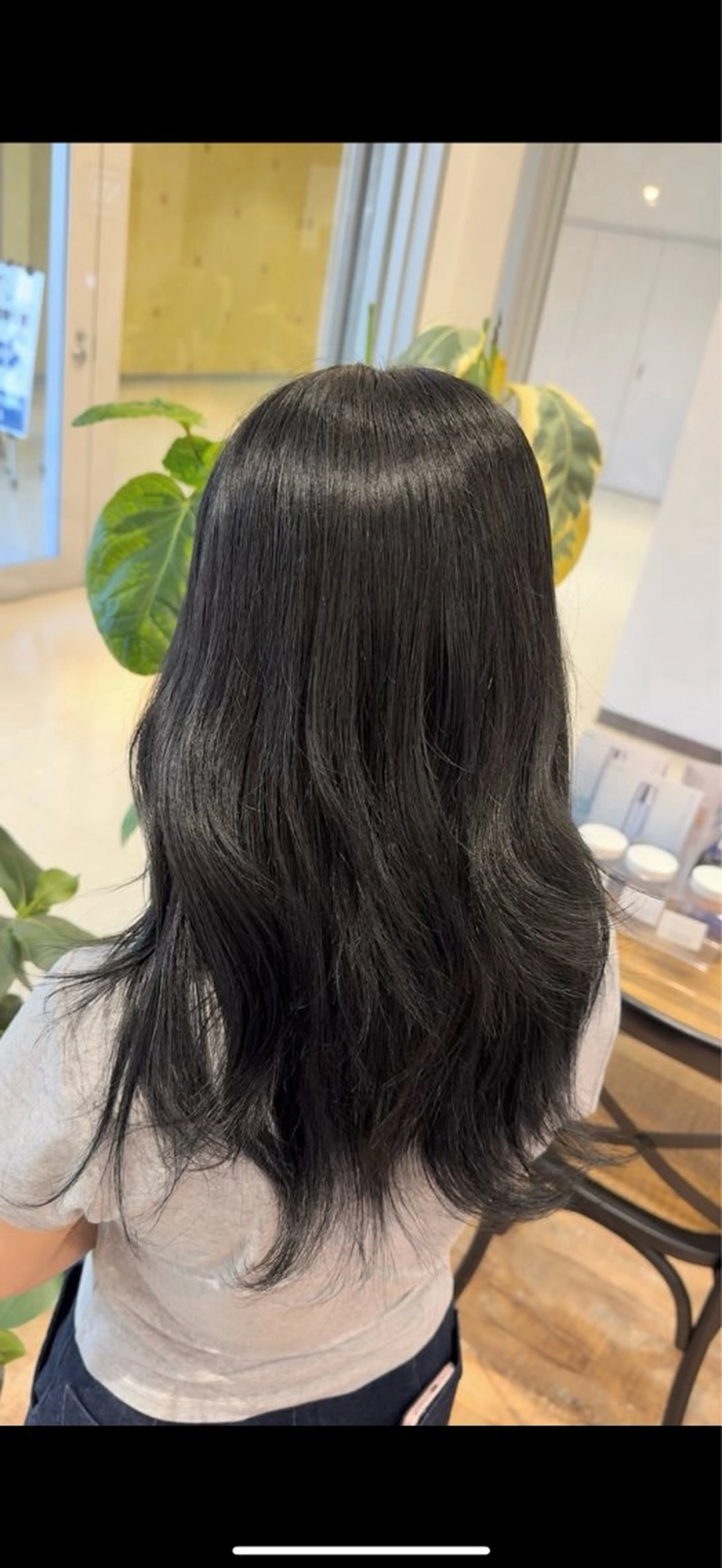 ロング カラー 黒髪 オリーブカラー 💎寒色特化💎 透明感カラーみきのヘアスタイル