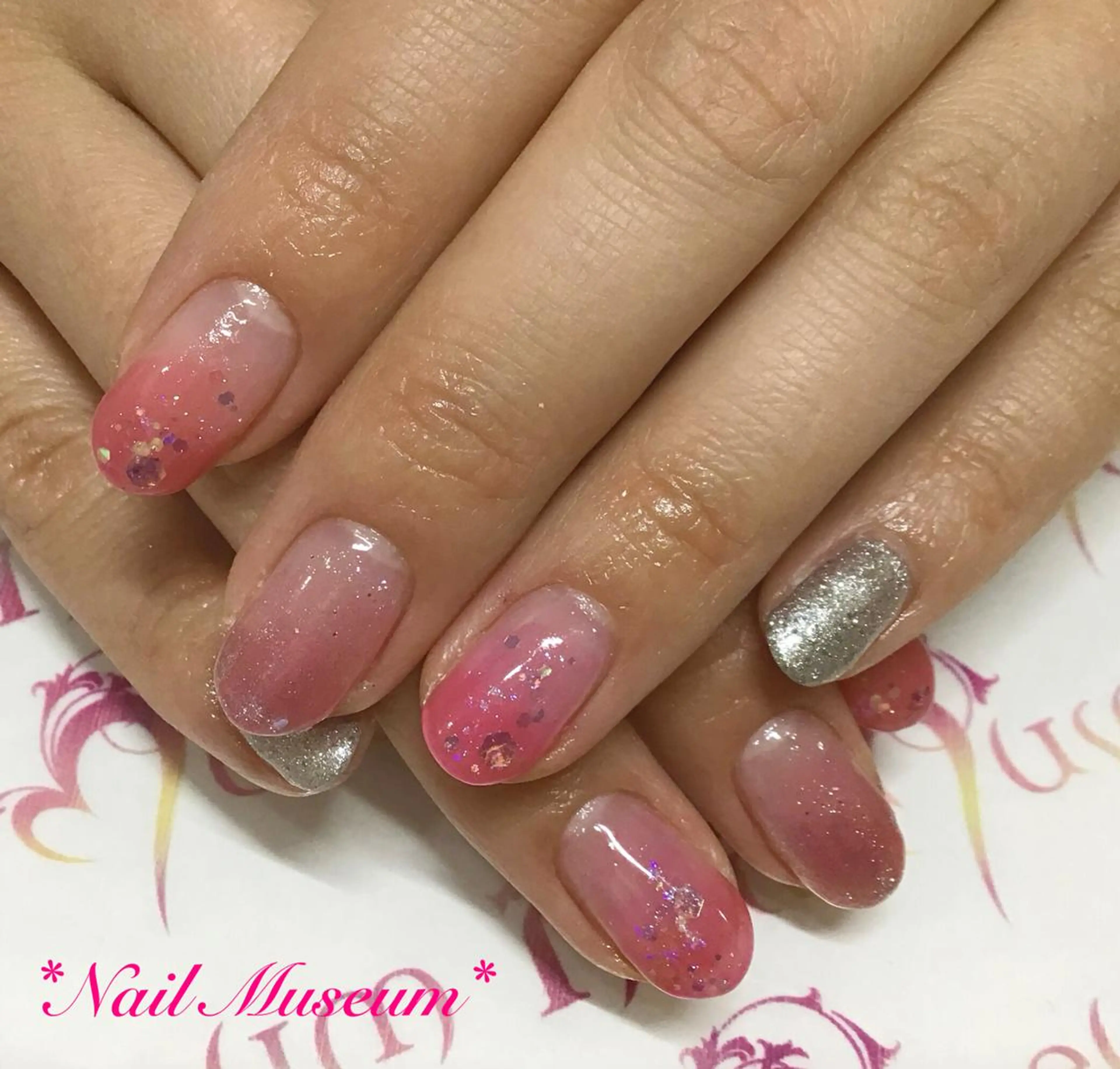 ネイル アートネイル フットネイル フレンチネイル ジェルネイル ハート マグネットネイル💛 Hayakawaのネイルデザイン