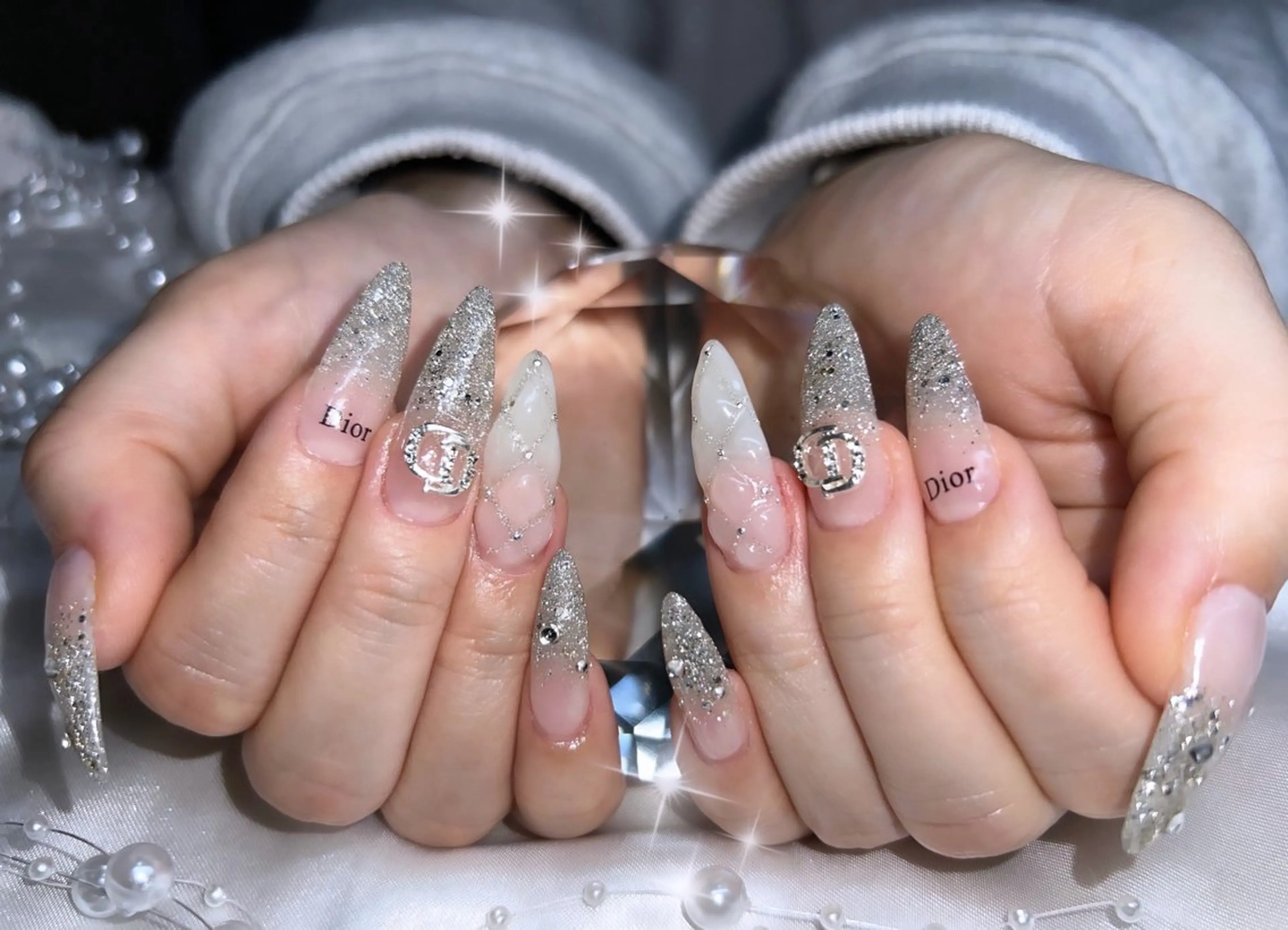 ネイル Minako 【Charmant】のネイルデザイン