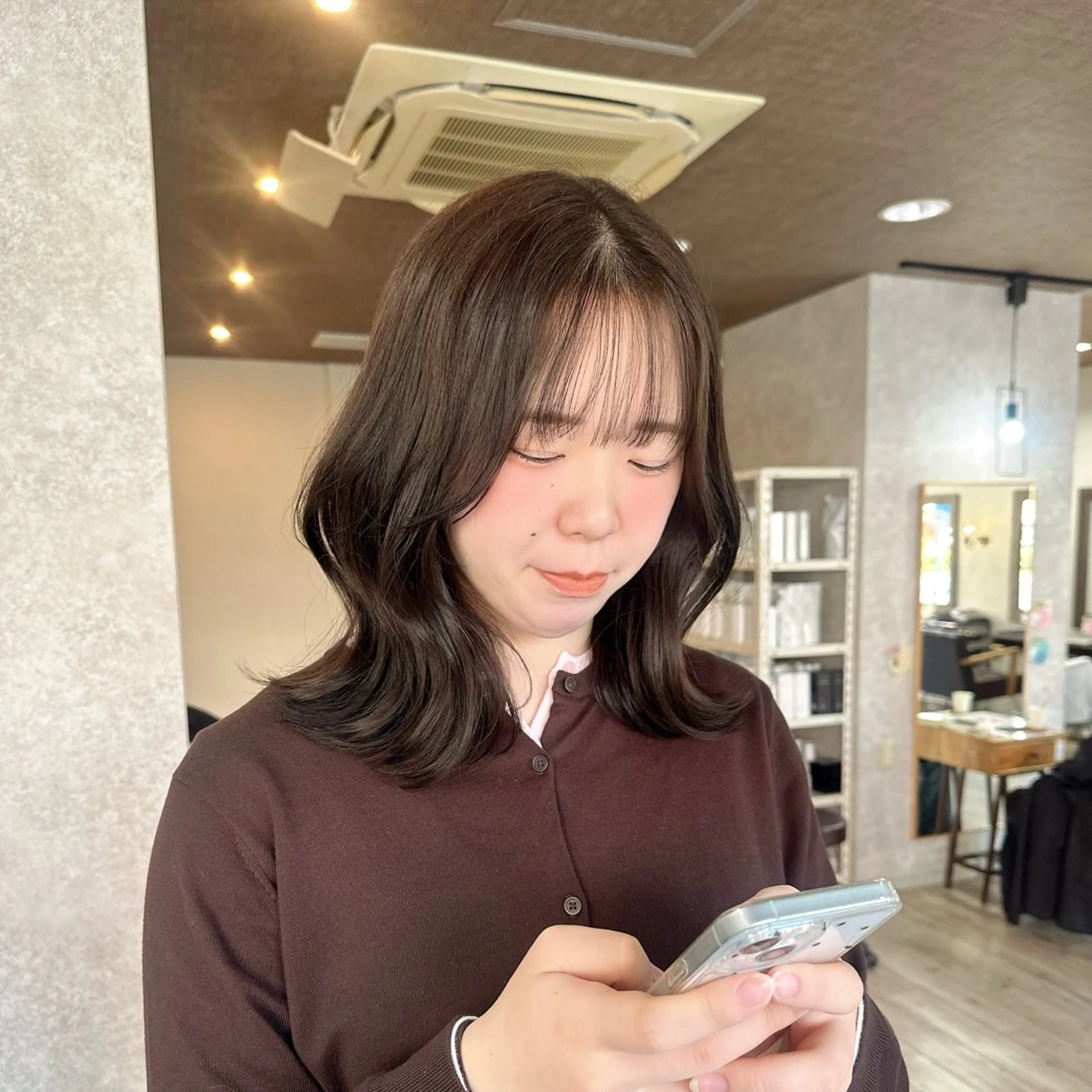 ミディアム カラー 外ハネヘア カット レイヤー/高橋 みく /池下/千種のヘアスタイル