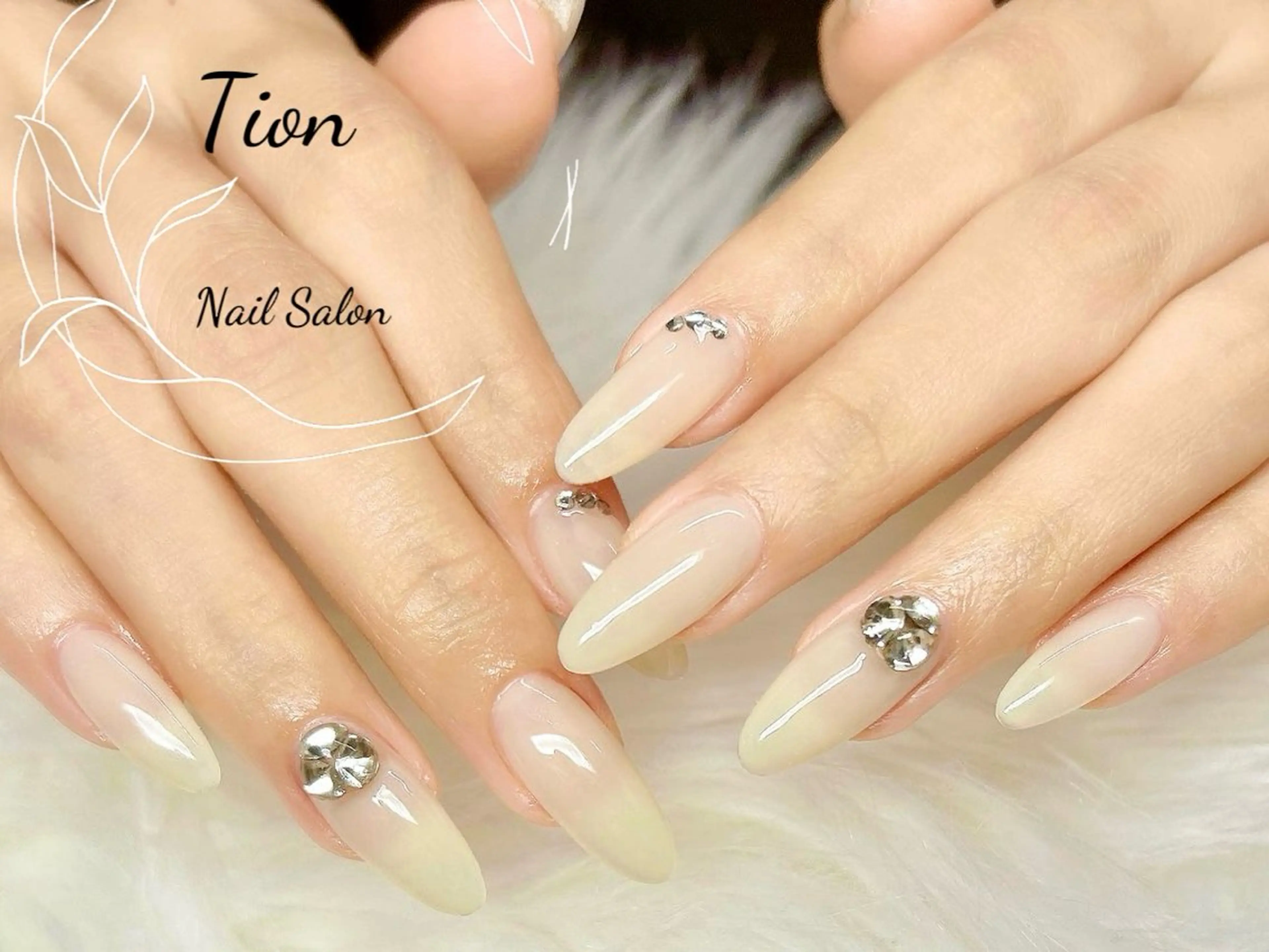 ネイル チークネイル 長さ出し フットネイル フレンチネイル ジェルネイル Nailsalon Tion武蔵小杉店のネイルデザイン