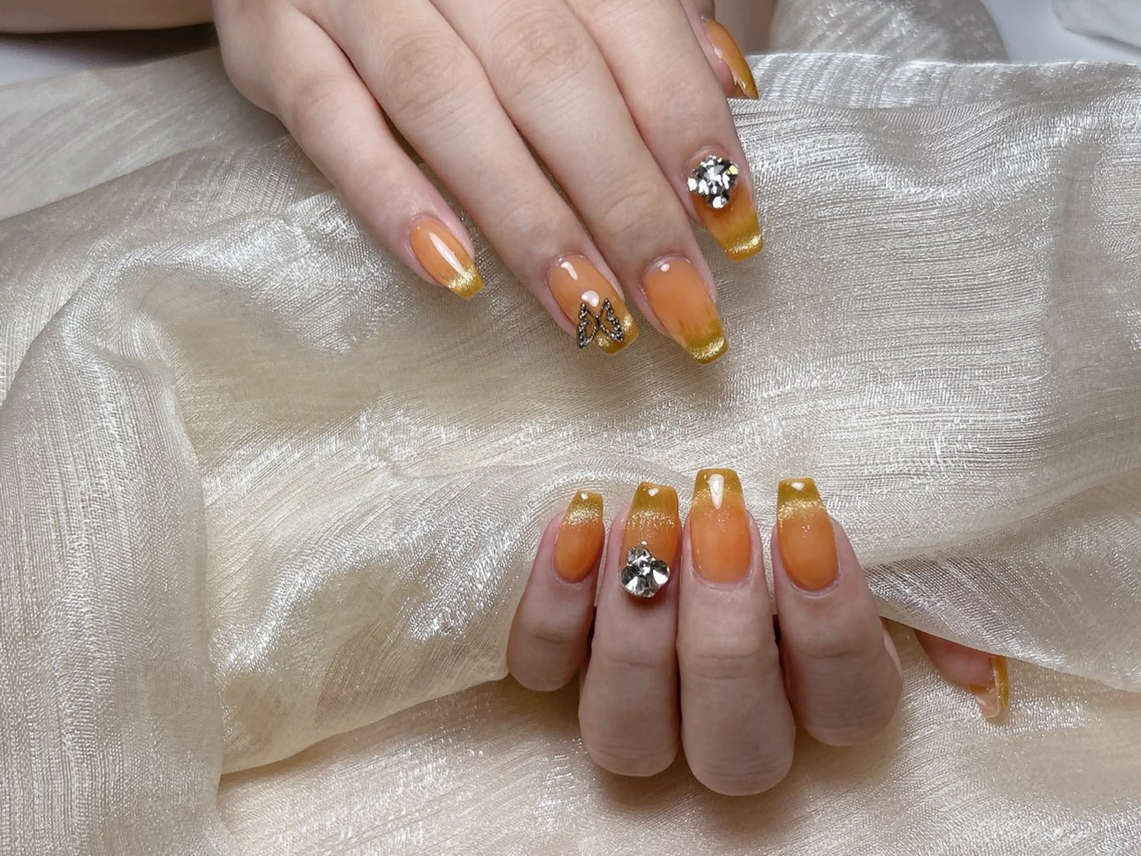 ネイル C Cのネイルデザイン