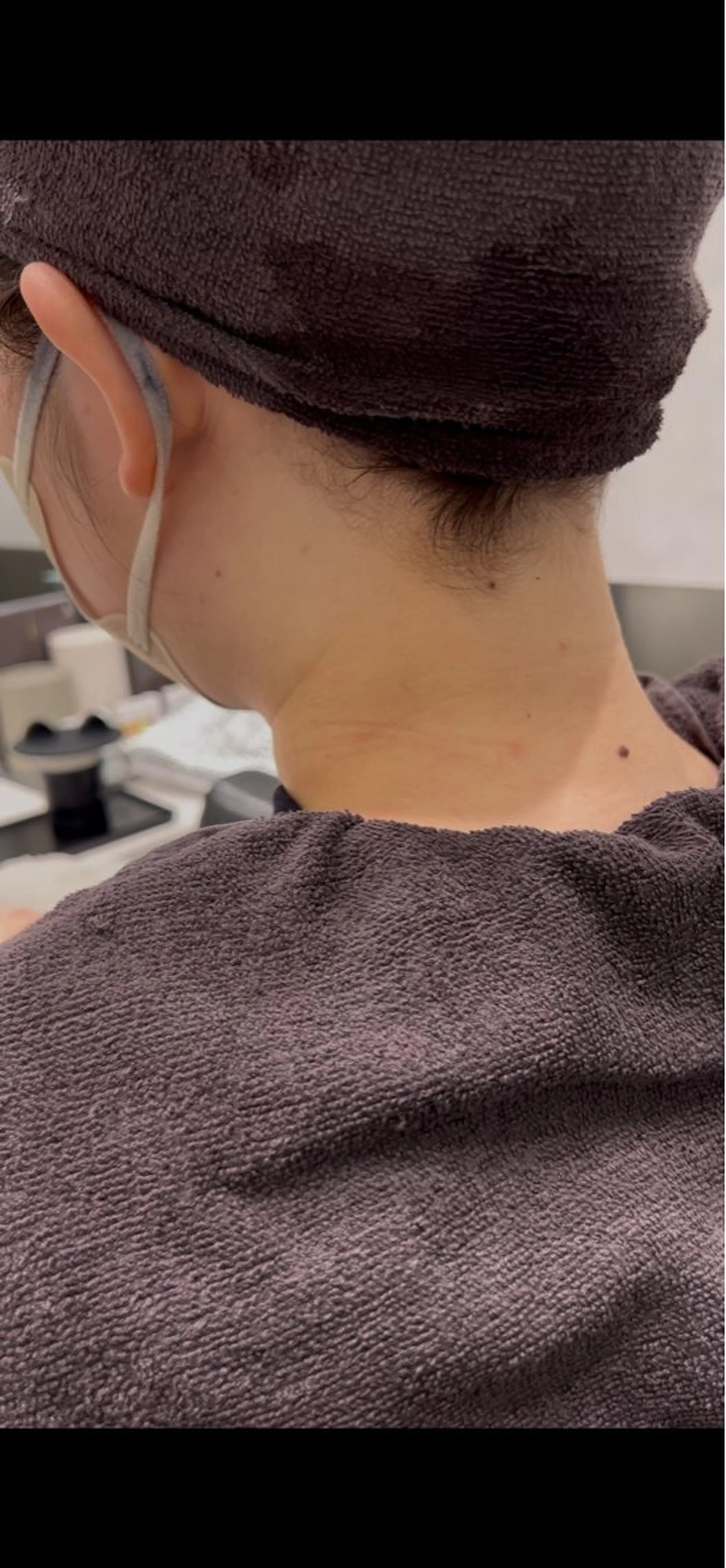 うなじケアシェービング【襟周りのシェービングの写真