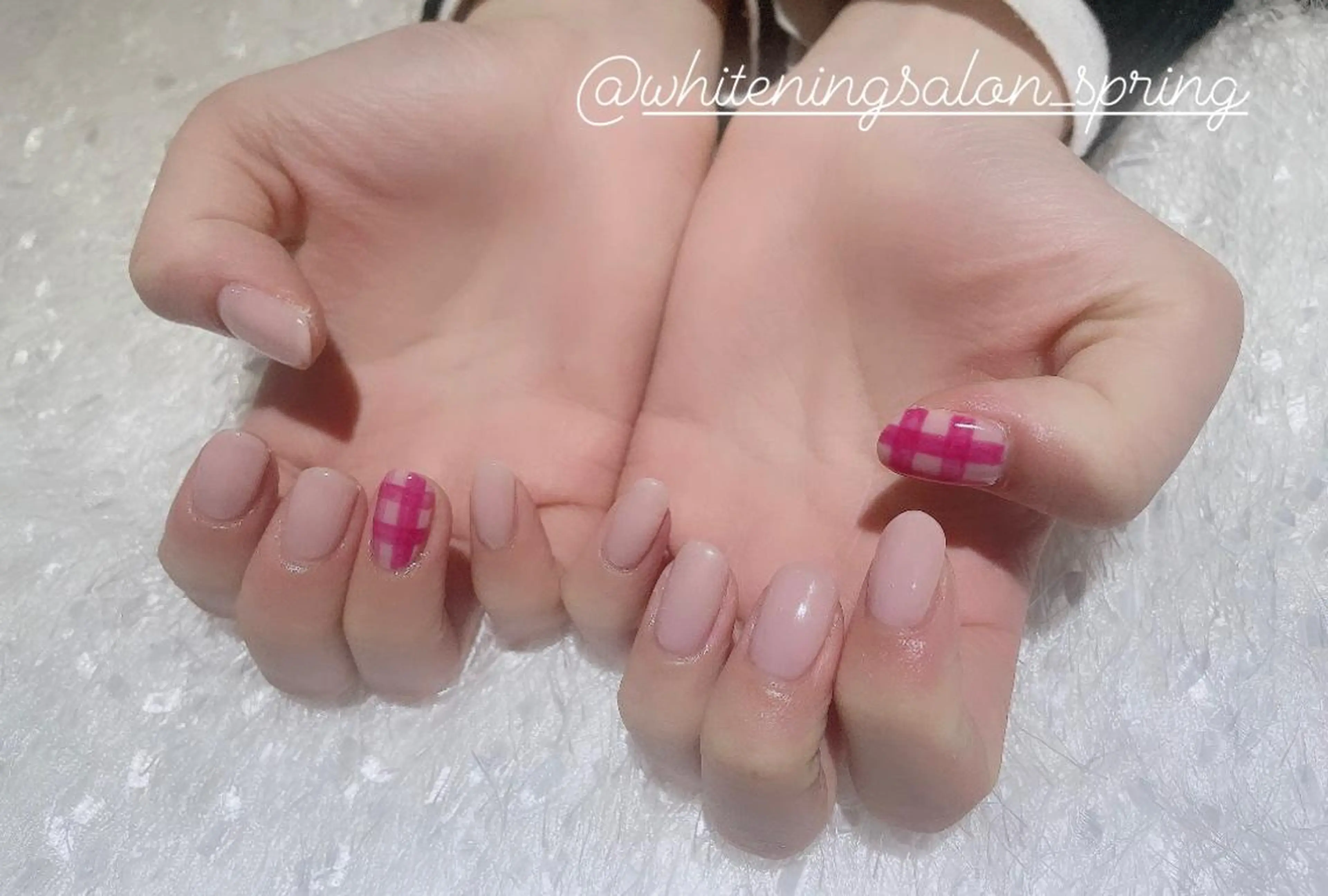 ネイル ピンク Nakao Hitomiのネイルデザイン