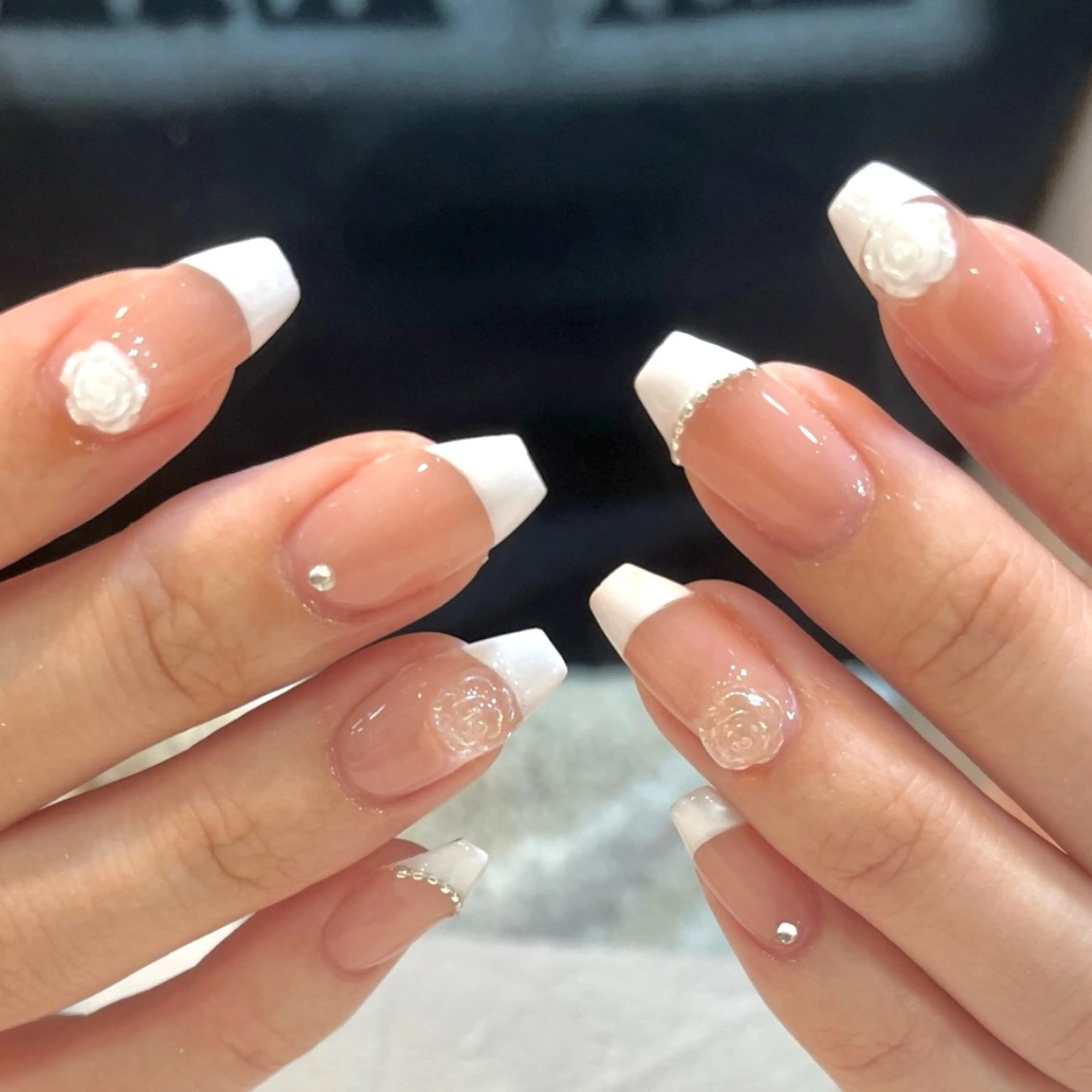 フレンチネイル（オフ無し）の写真