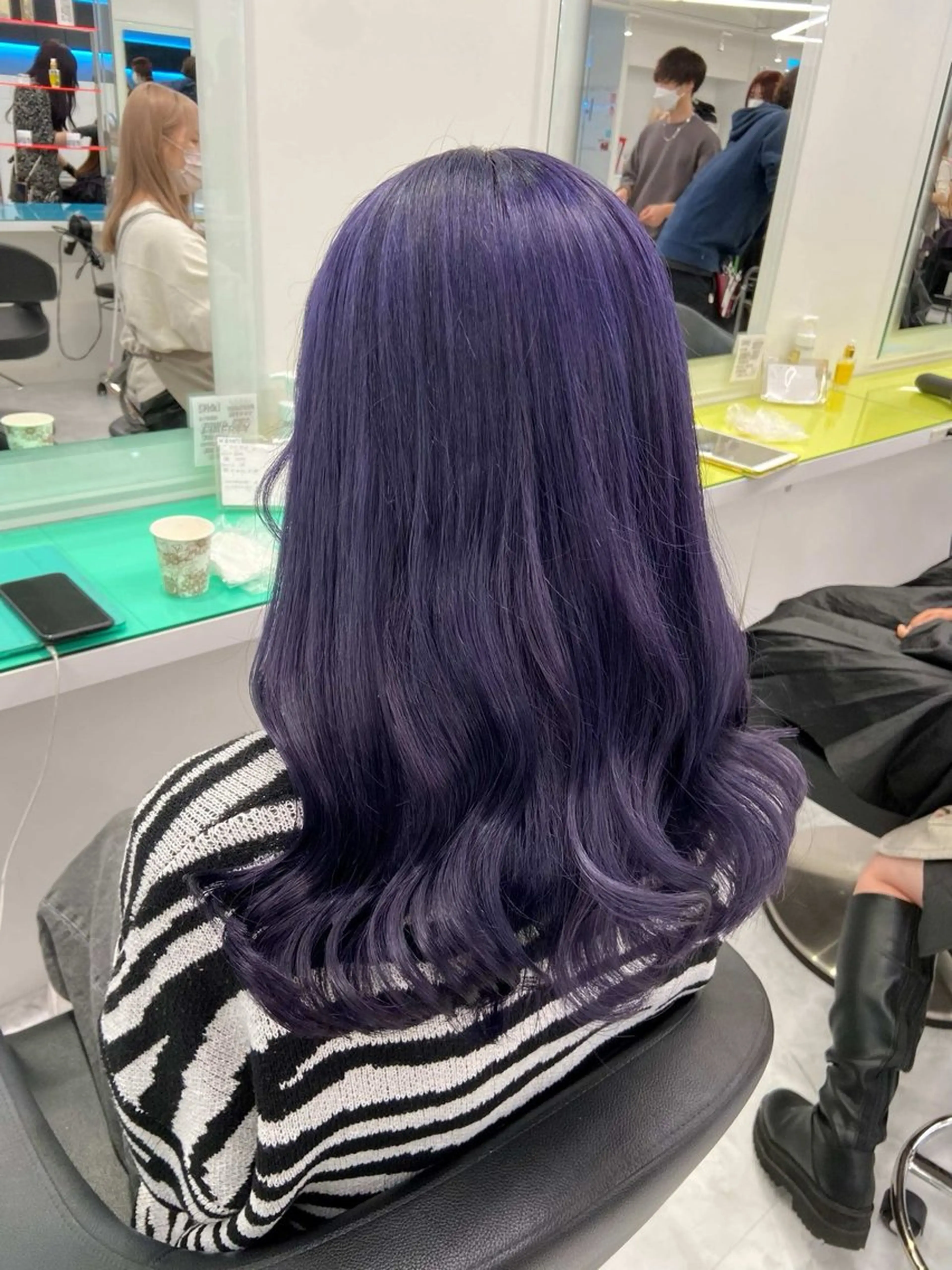 ロング カラー ヘアアレンジ ブリーチ 透明感カラー ラベンダーカラー パープルカラー 韓国風ヘア 🫧モテる💗ダメー ジレスハイトーン🫧のヘアスタイル