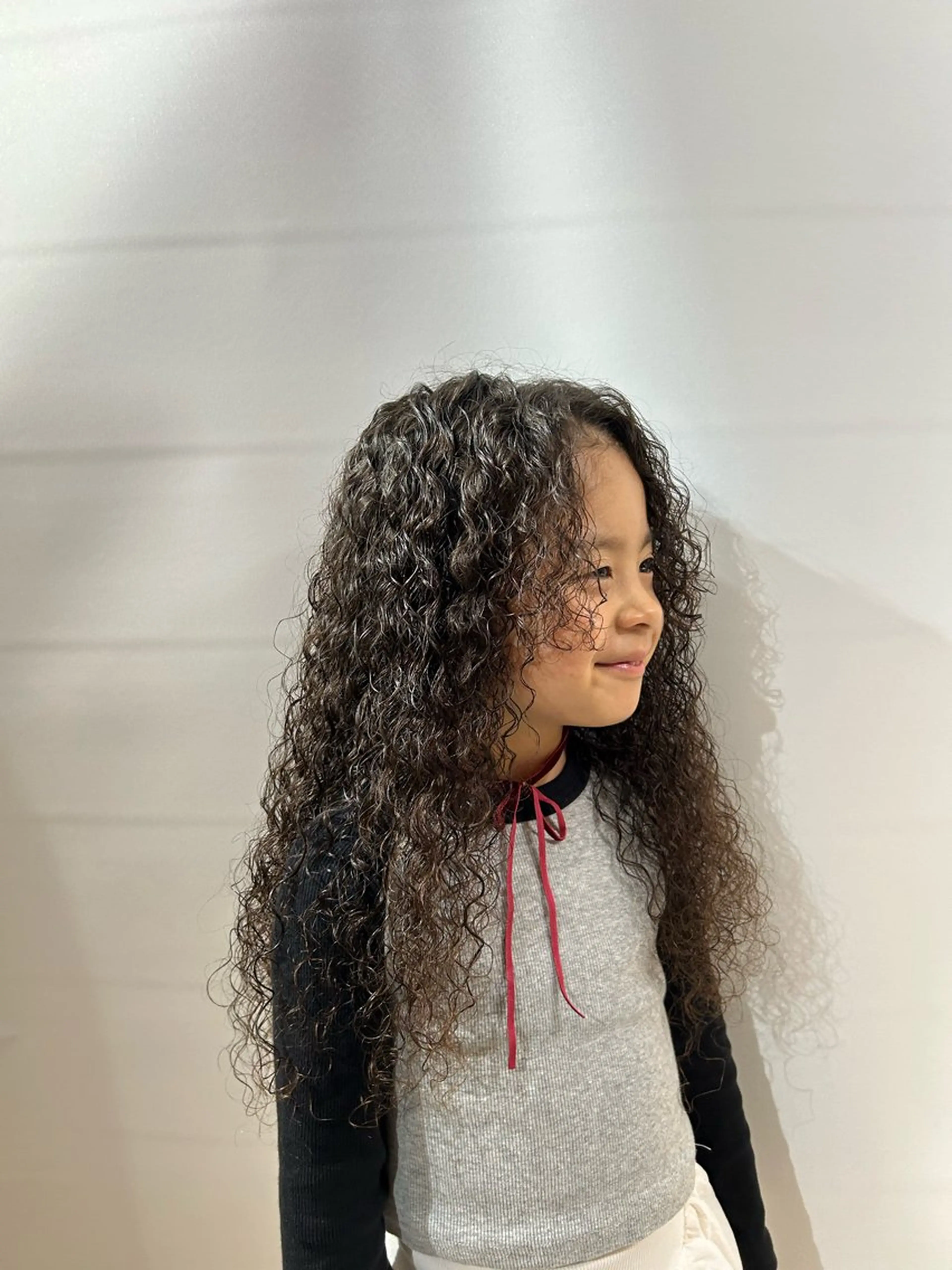 パーマ キッズ 久保 陵伽のヘアスタイル