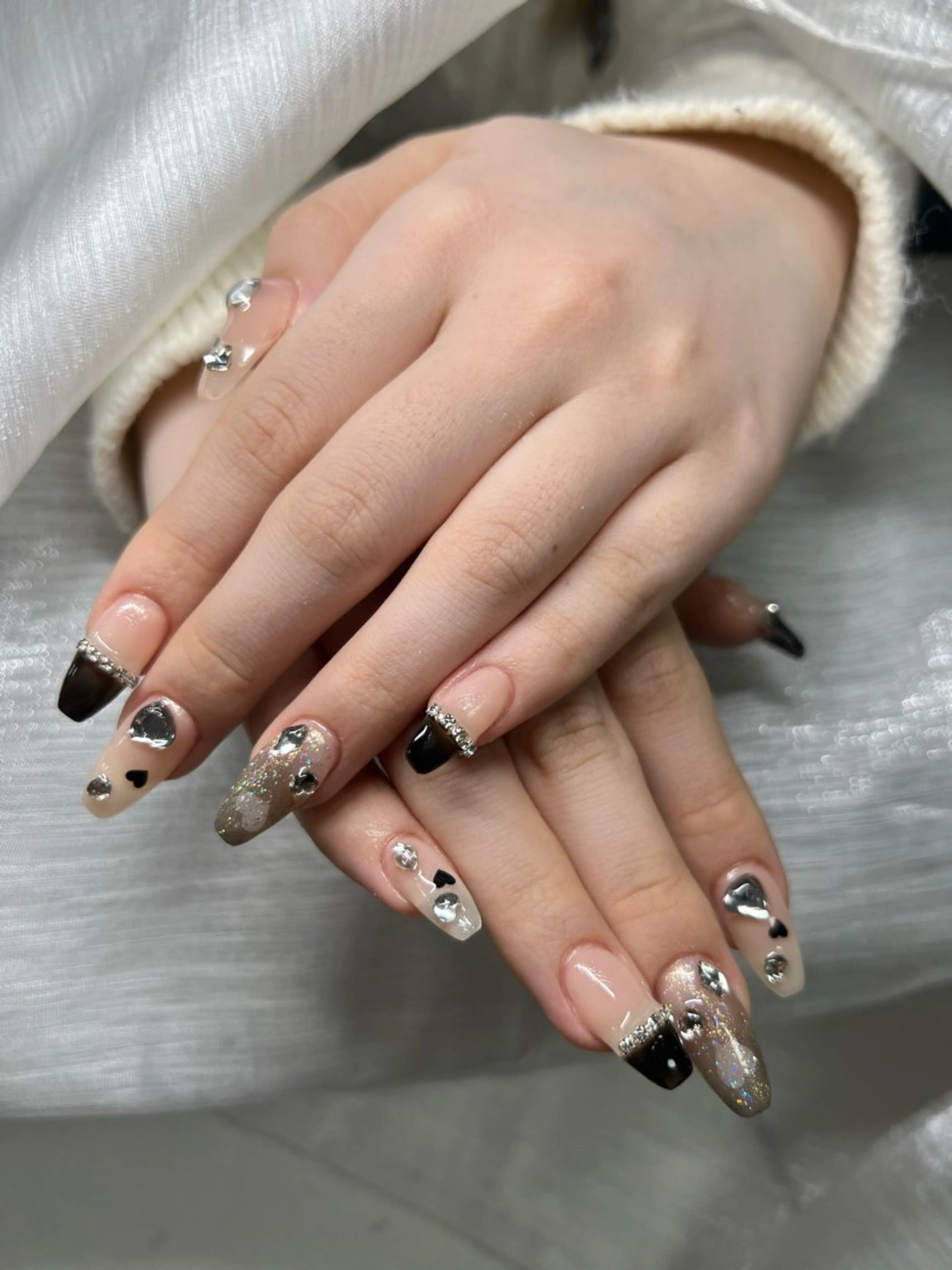 ネイル オーロラネイル チークネイル 長さ出し フットネイル フレンチネイル Lee Nails チップ長さだし専門店のネイルデザイン