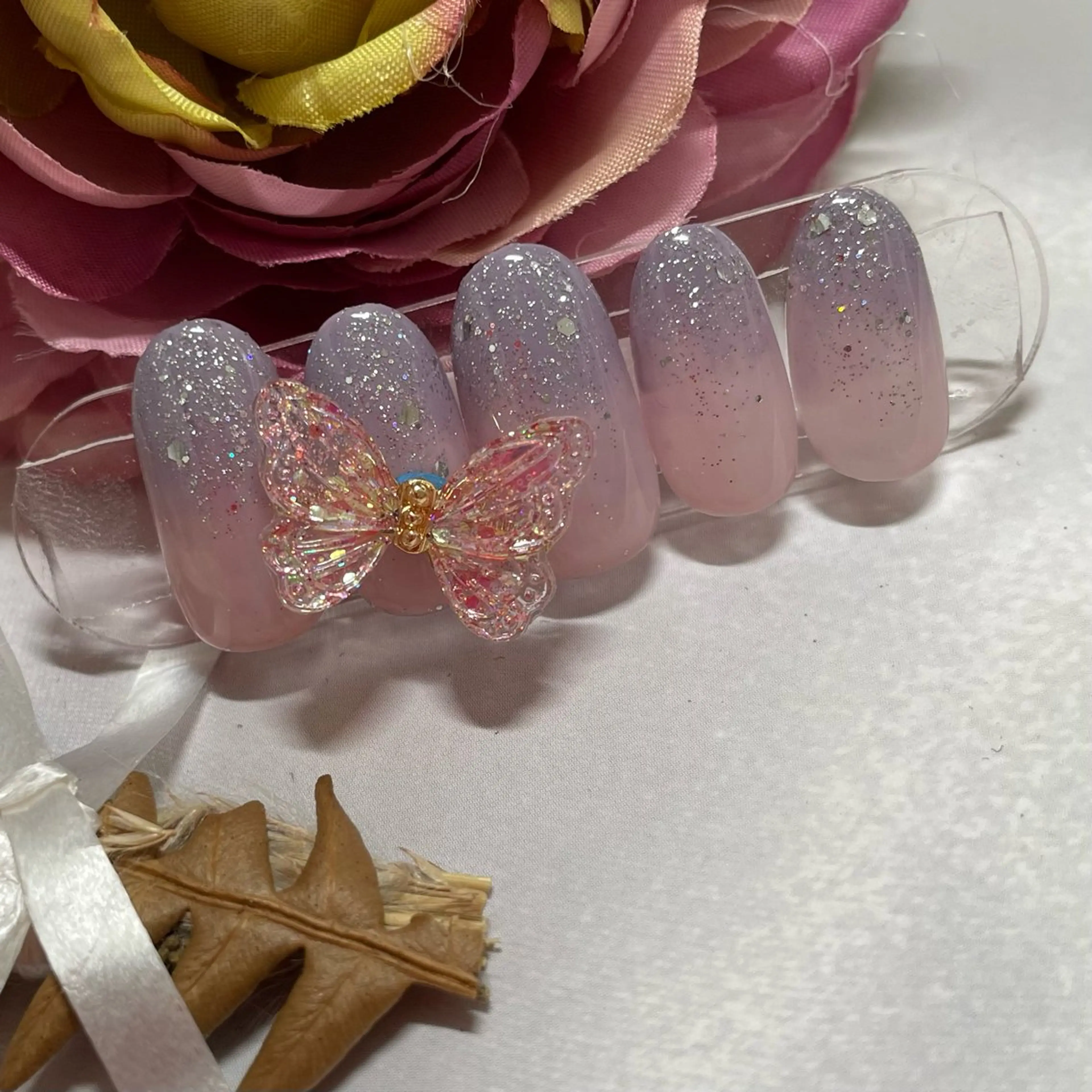 ネイル グラデーション 韓国ネイル ラメ(グリッター) nailsalon kitのネイルデザイン