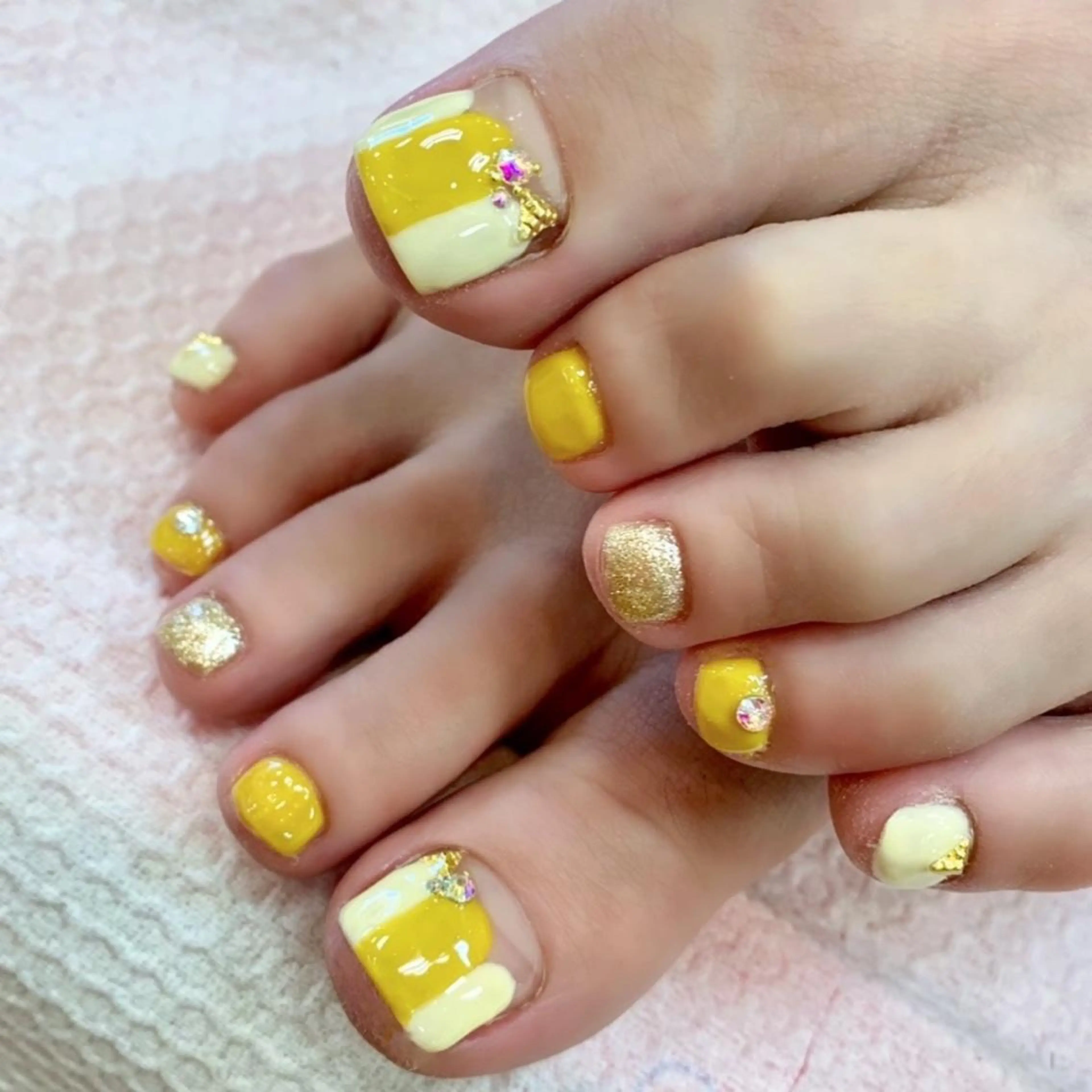 ネイル アニマル柄 アートネイル フットネイル ニュアンスネイル ネイルチップ x.1.0.nail ♡Cのネイルデザイン