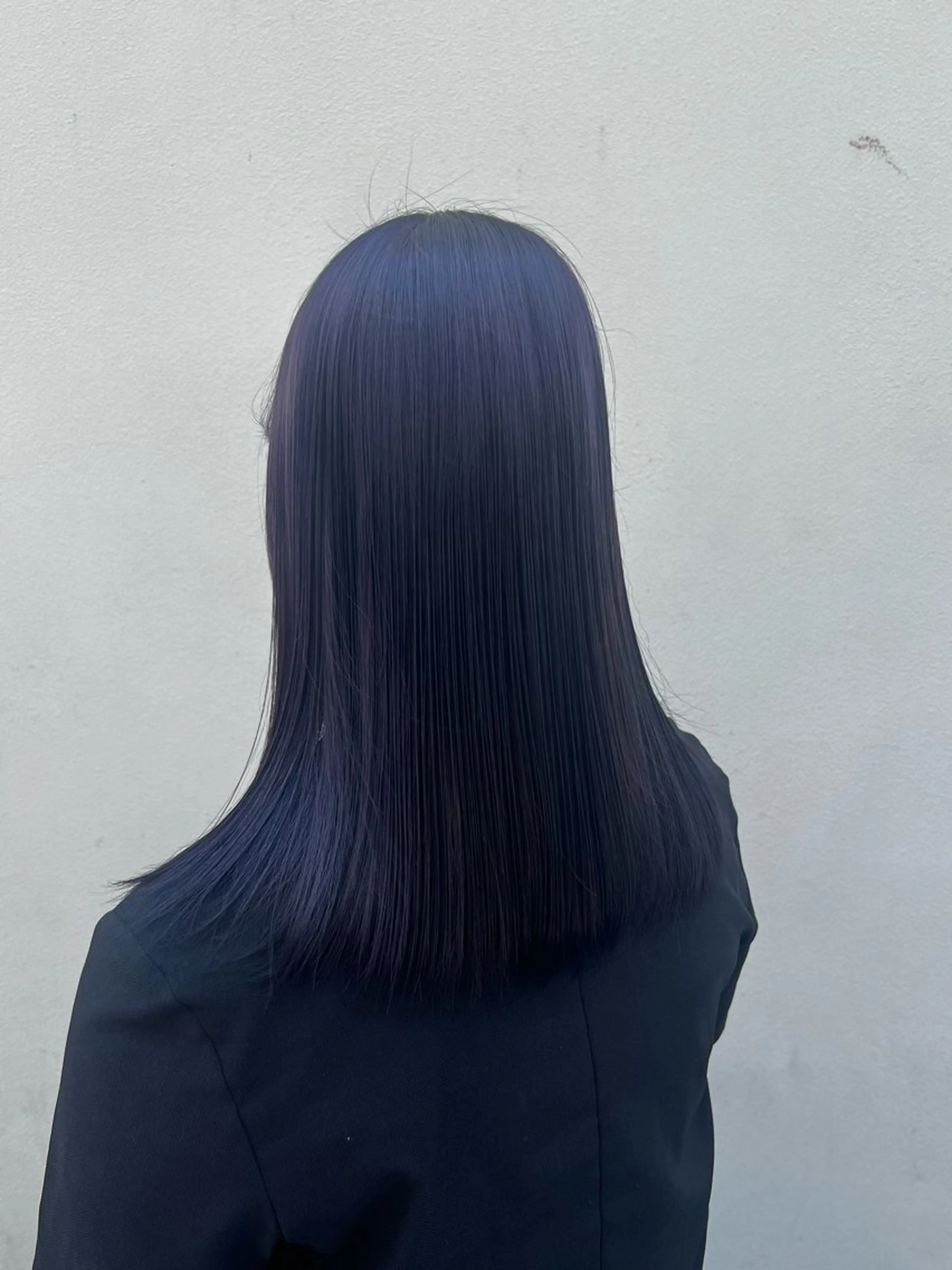 セミロング カラー ネイビーカラー 透明感/血色カラー/ 似合せレイヤー/ゆいのヘアスタイル