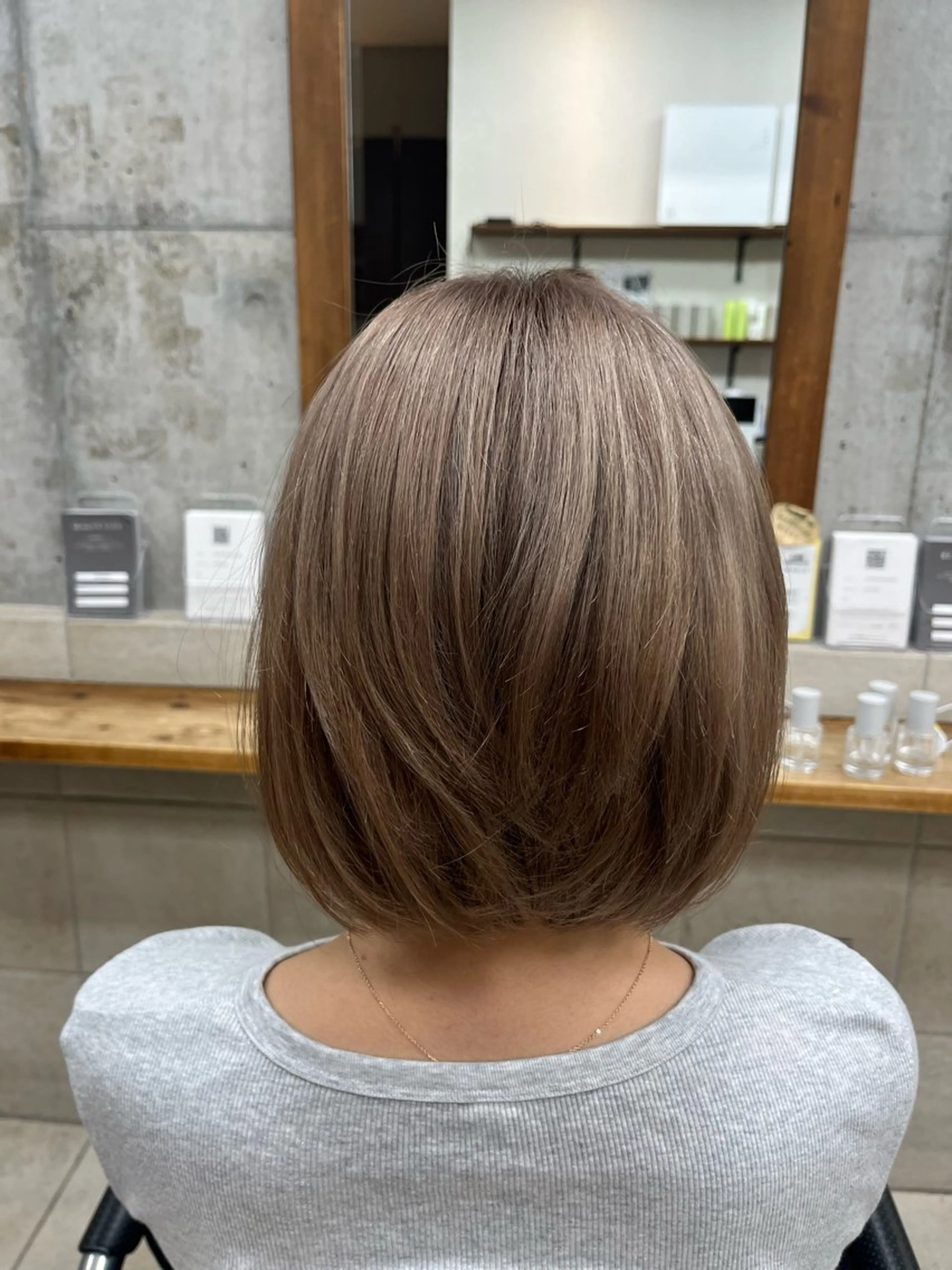 カラー ブリーチ エドルカラー ヘアカラー たなか なおのヘアスタイル