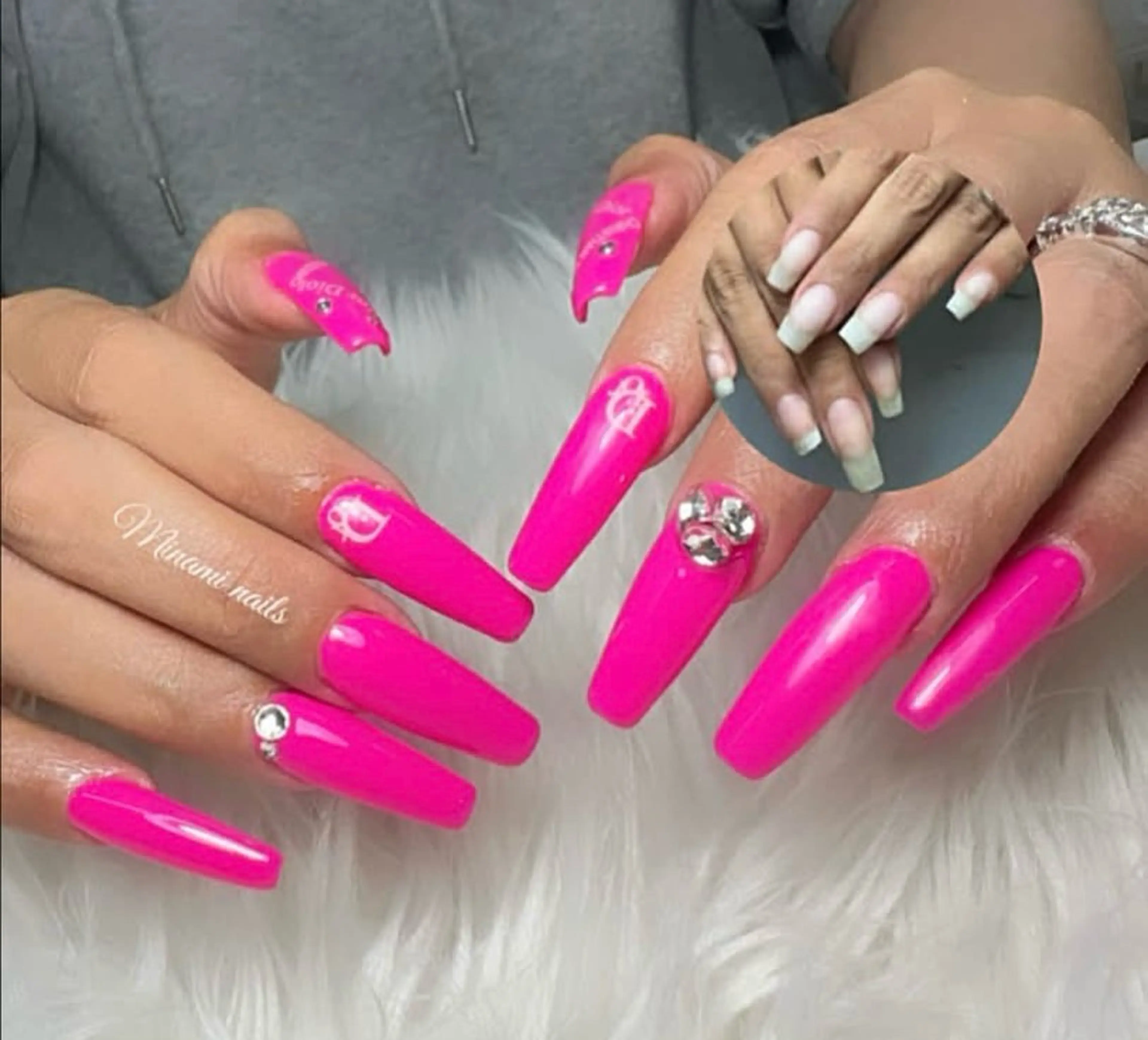 ネイル アートネイル オーロラネイル ガーリー キラキラネイル 韓国ネイル ハンドネイル Minami Nailsのネイルデザイン