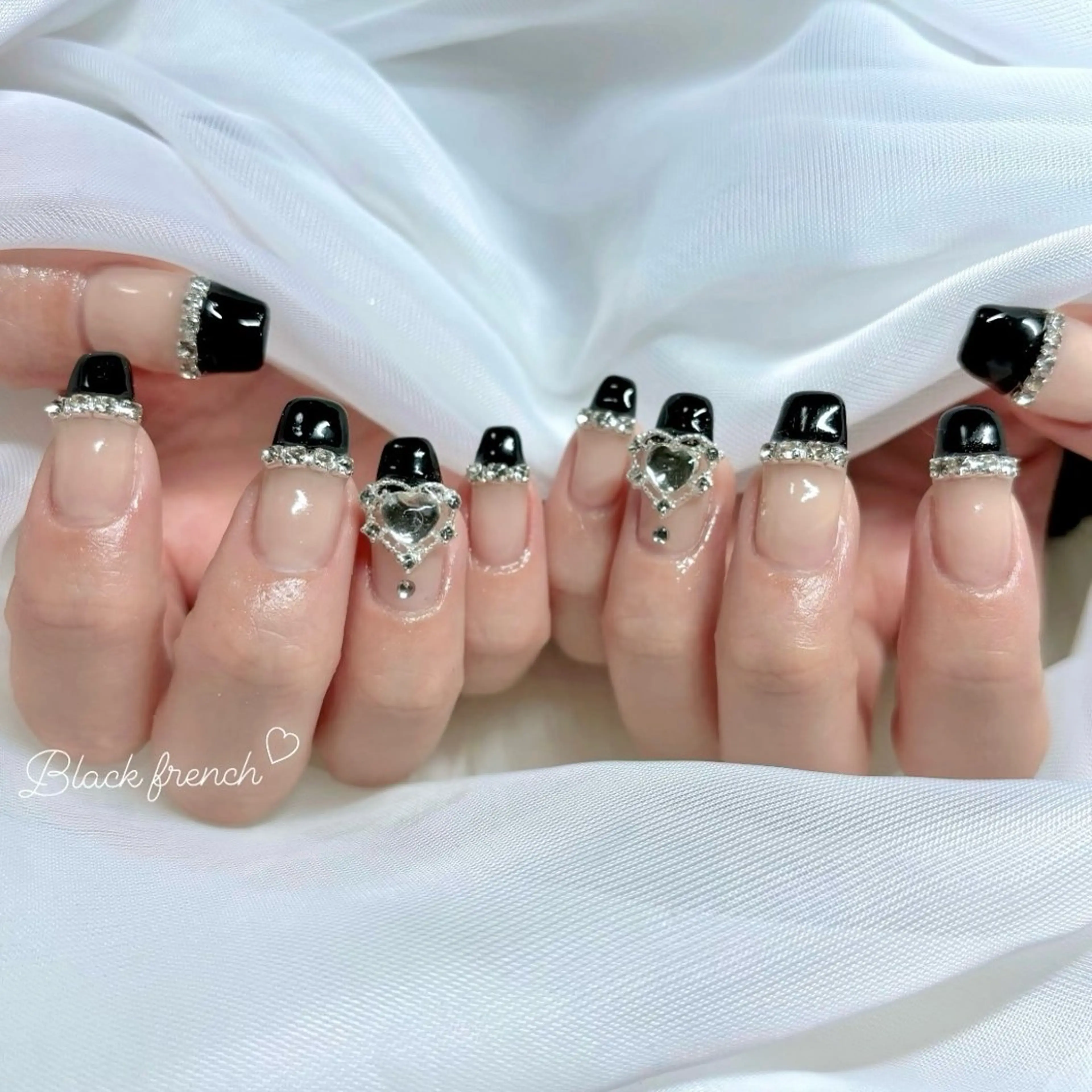 ネイル ハンドネイル Sii nail 🤍SAKIのネイルデザイン