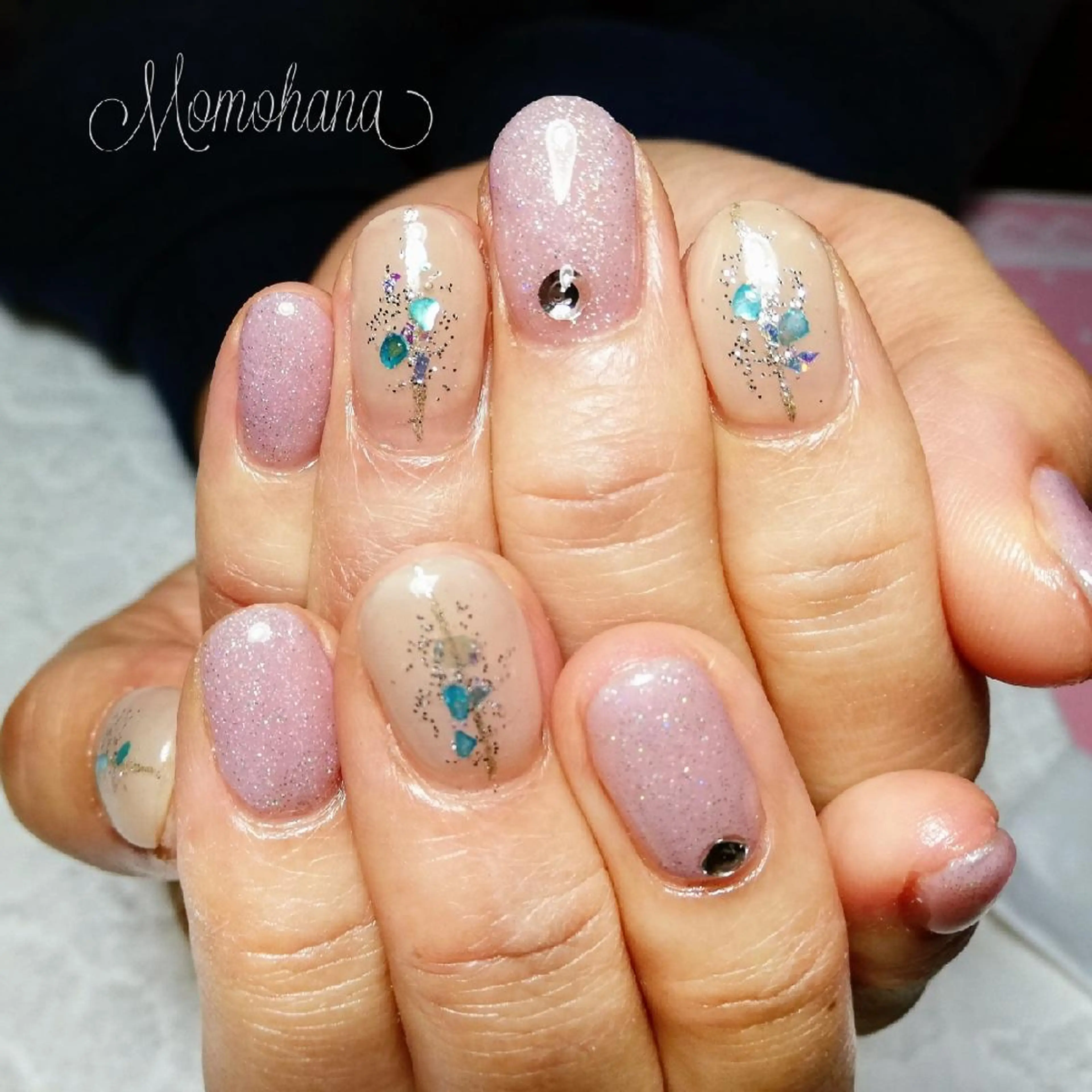 ネイル momohana  のネイルデザイン