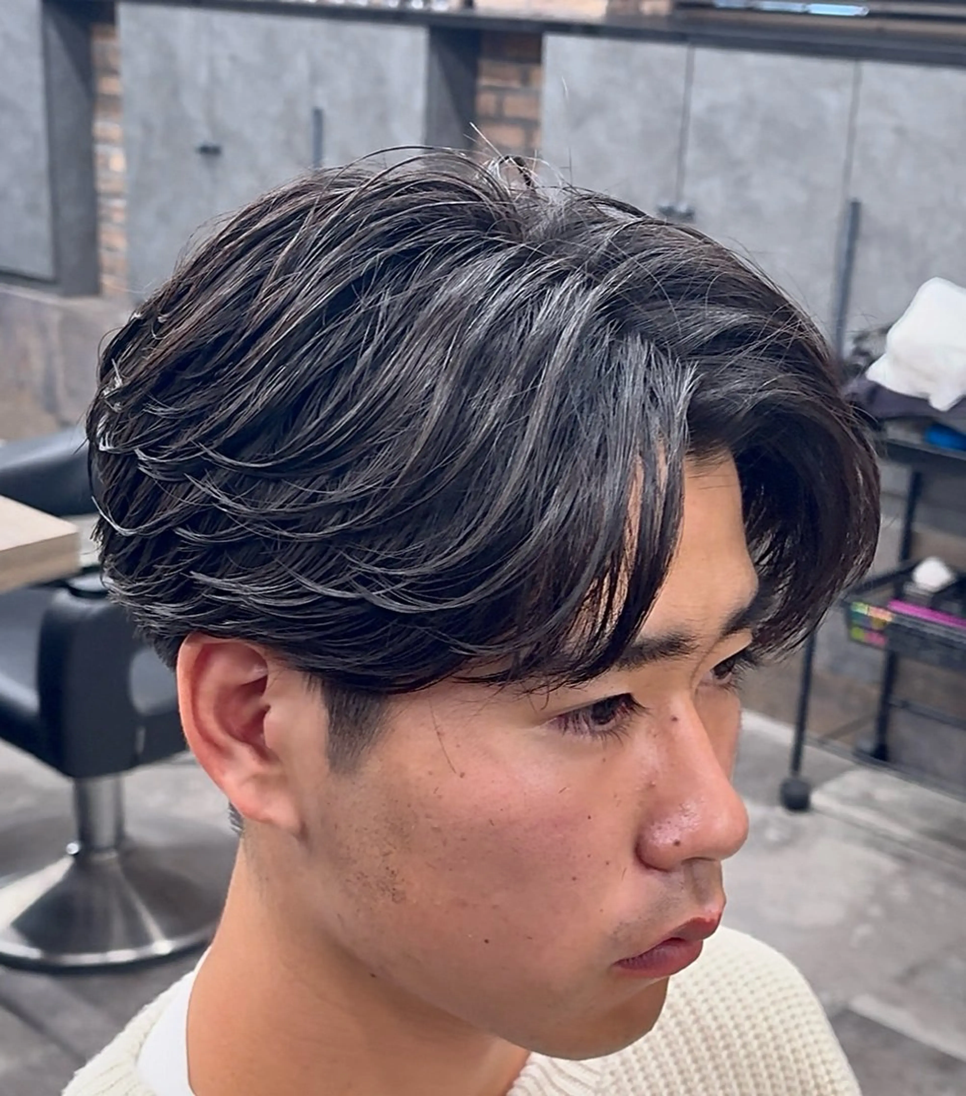 パーマ メンズ フェザーパーマ メンズパーマ センターパート/フェ ザー🔥SHUYAのヘアスタイル