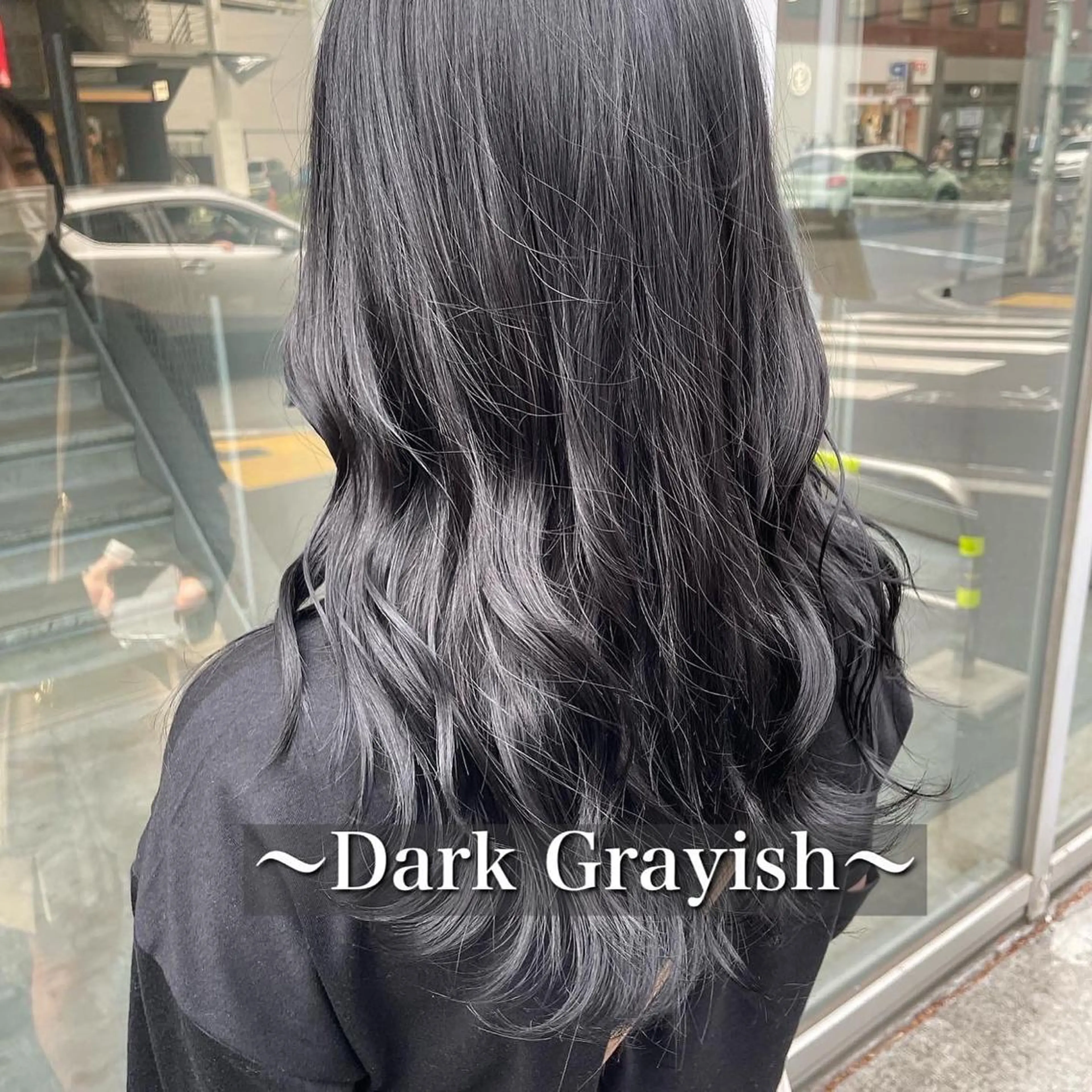 セミロング カラー 透明感カラー 髪質改善 トリートメント コテ巻き風パーマ 🦋にこ🦋のヘアスタイル