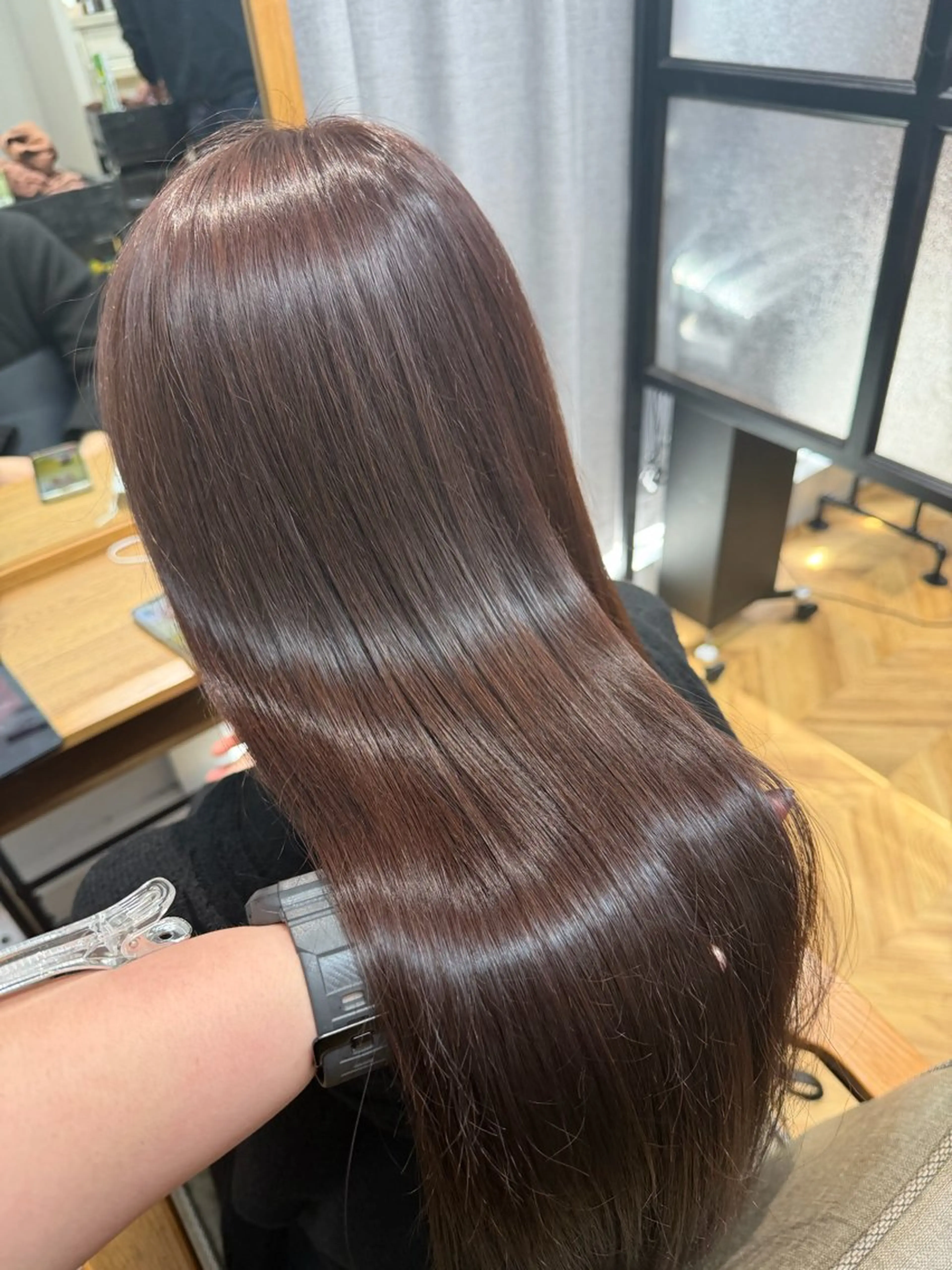 ロング カラー アッシュ ブラウンカラー ピンクカラー ピンクブラウン カット ヘアカラー トリートメント 🪄✨艶髪✨🪄 いわさきのヘアスタイル