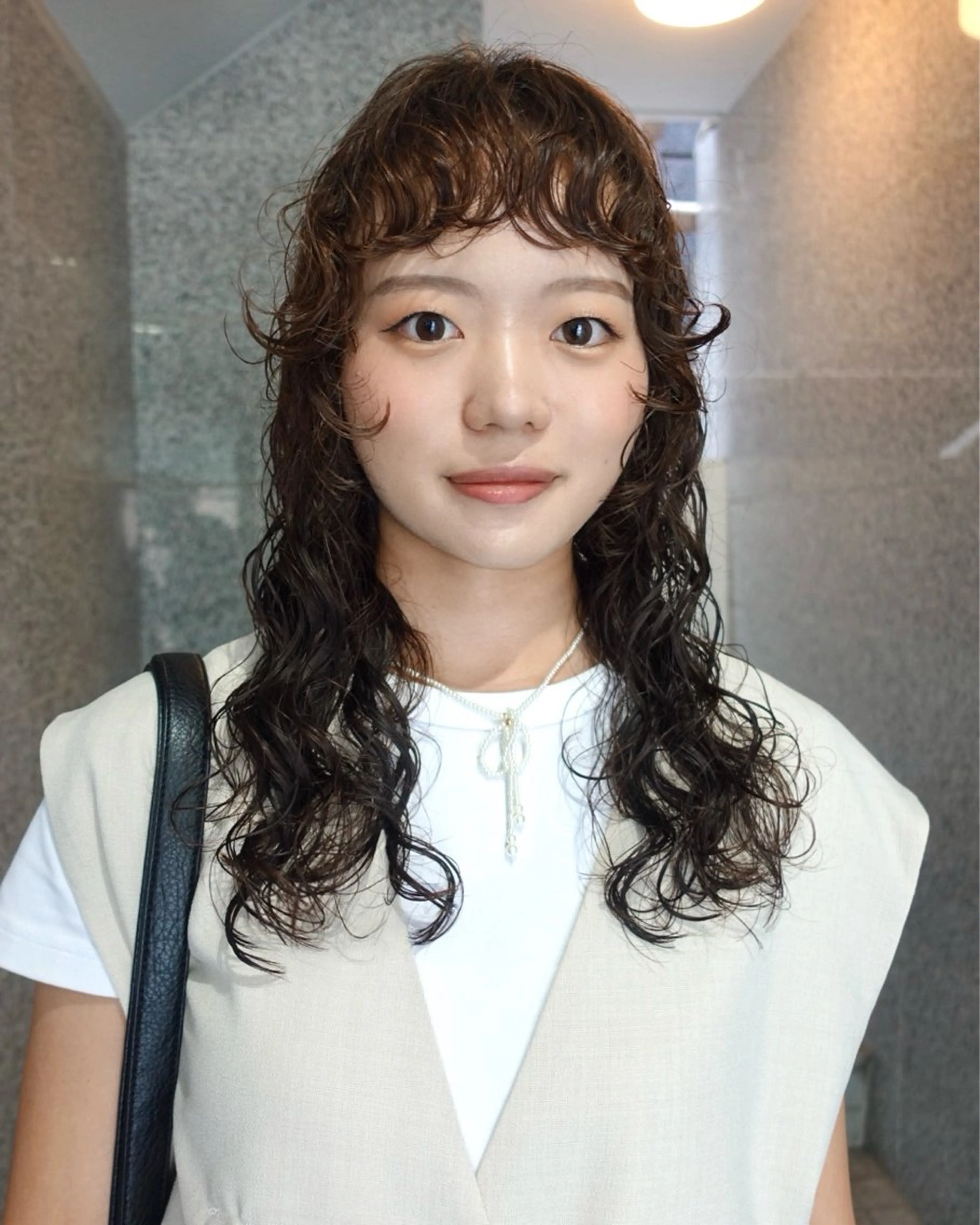 セミロング セミロングパーマ 顔周りカット カット パーマ ヒカル/ミディアム パーマ/ロングパーマのヘアスタイル