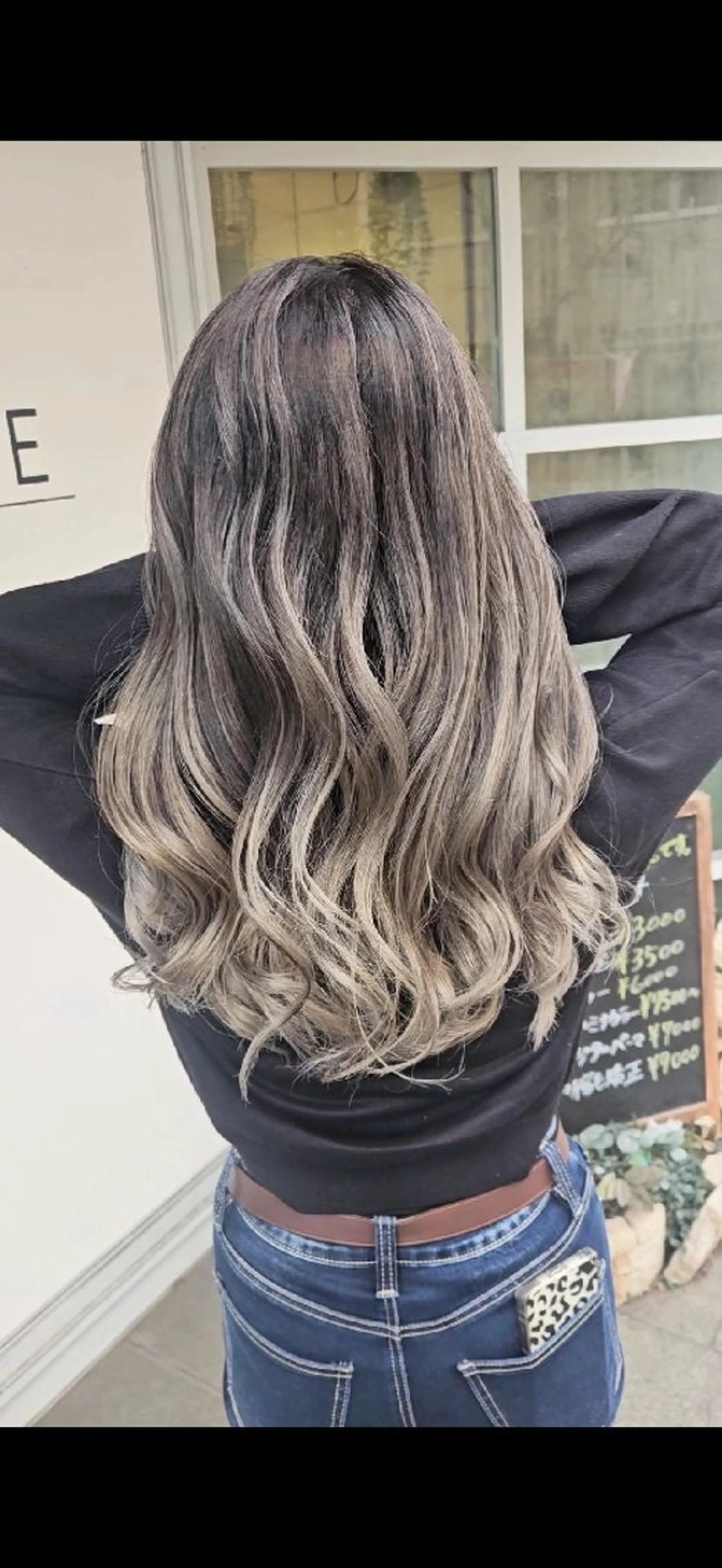 ロング 外国人風カラー ハイライト レイヤーカット ヘアカラー バレイヤージュ/ ハイライト/大内格のヘアスタイル