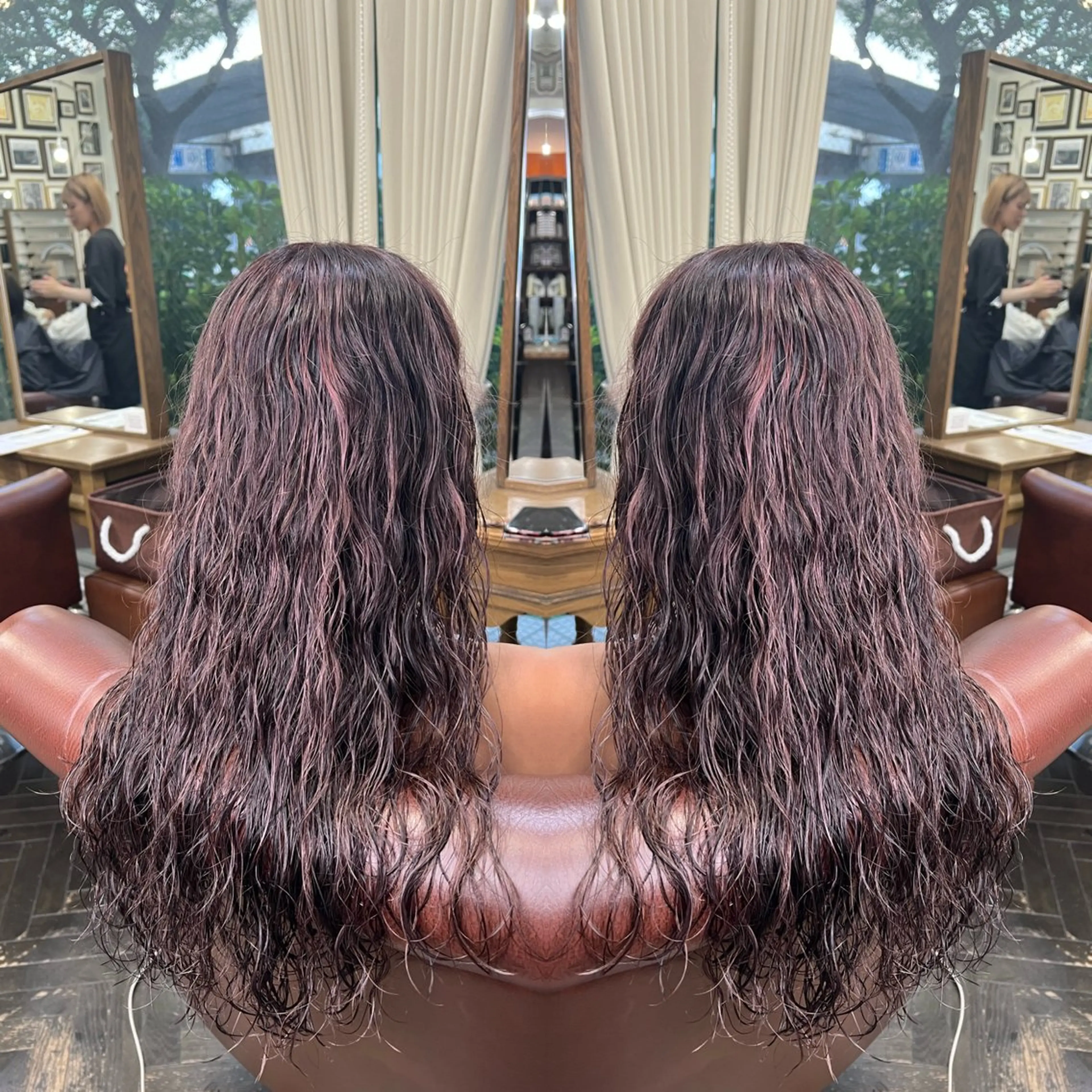 ロング カラー ハイライト/レイヤー /ハイトーン/AOIのヘアスタイル