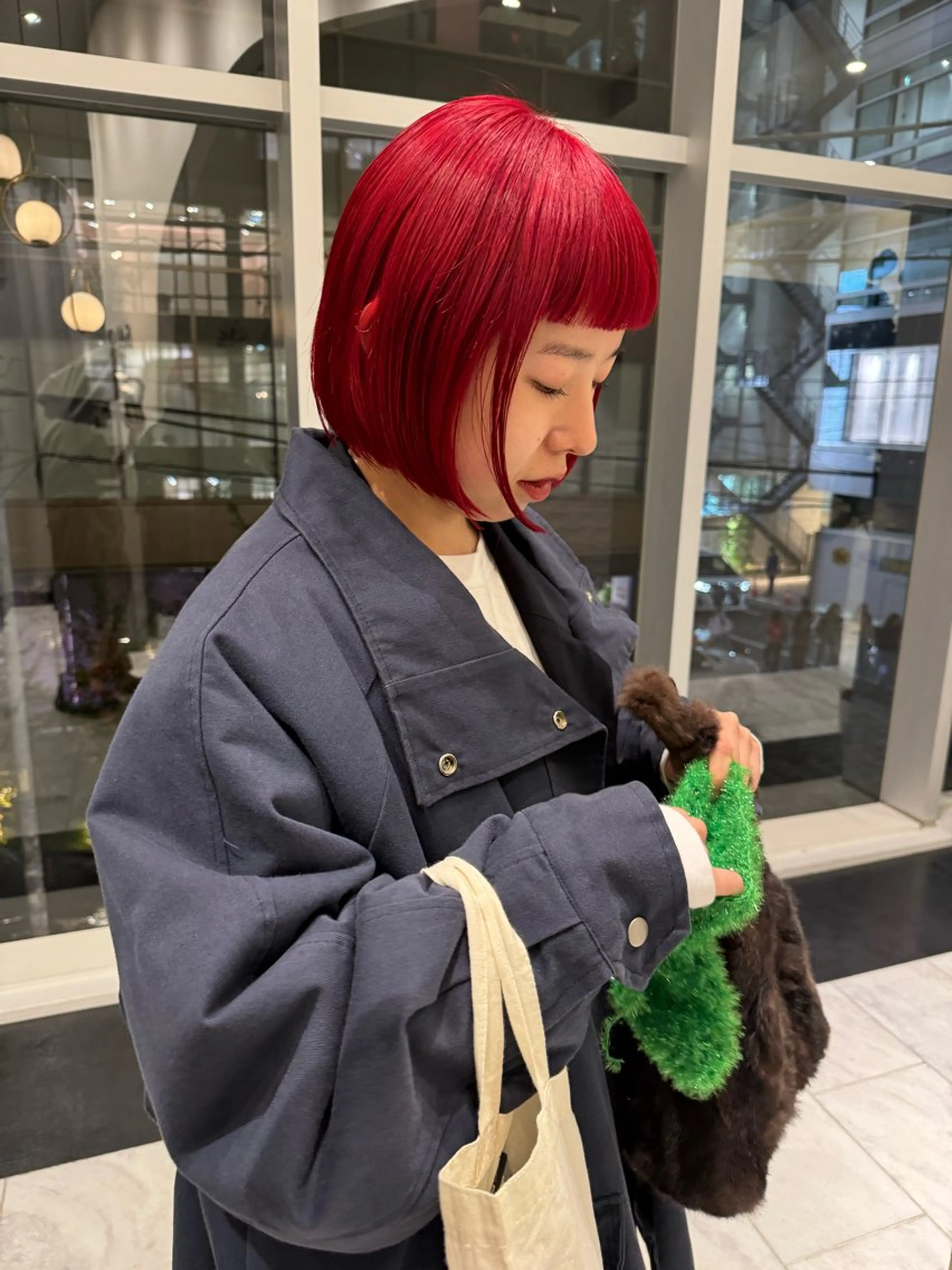 ショート カラー ヘアカラー トリートメント ブリーチ🪡 ボブ🧶レイヤーのヘアスタイル