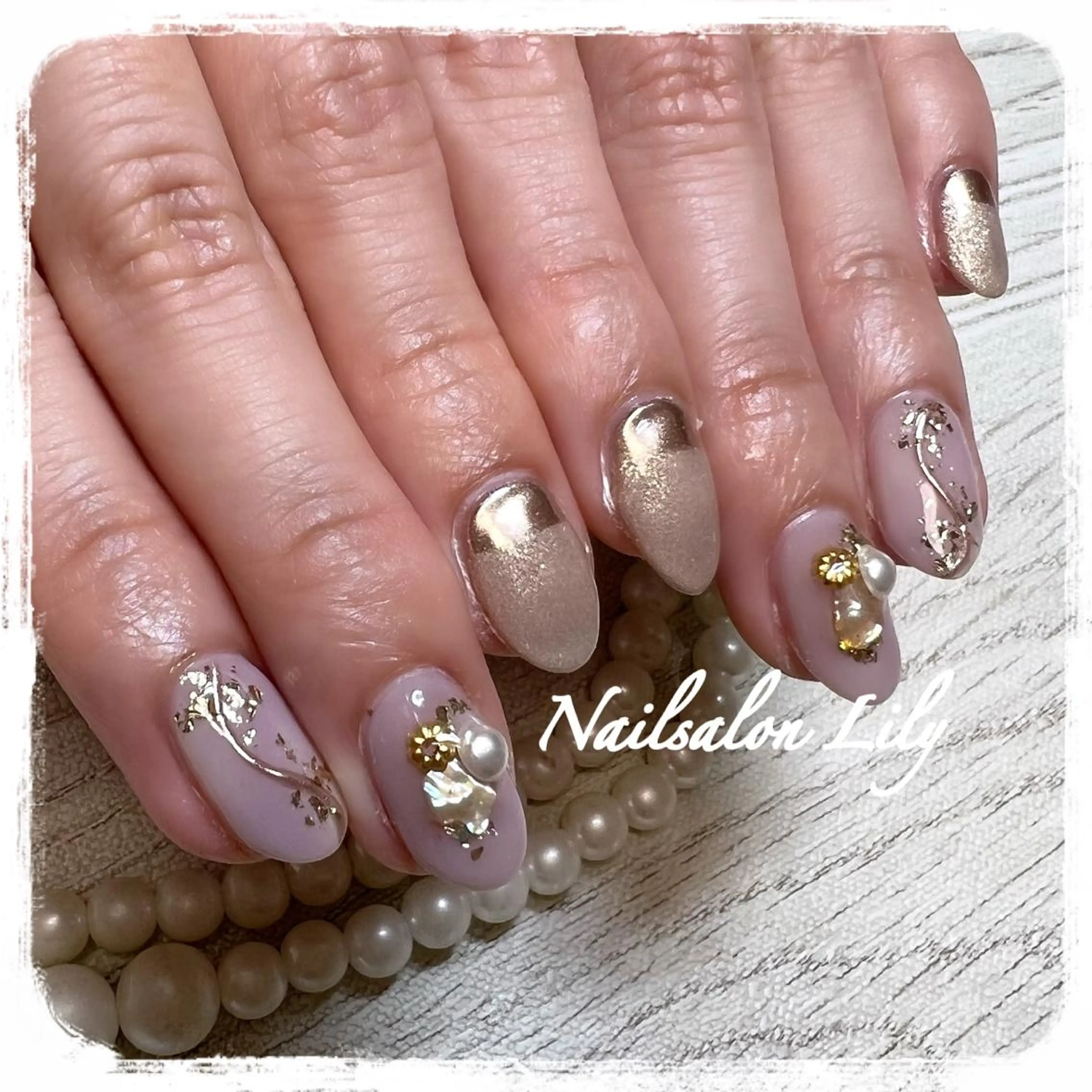 ネイル ハンドネイル Lily*nail 🌻Mii🌻のネイルデザイン