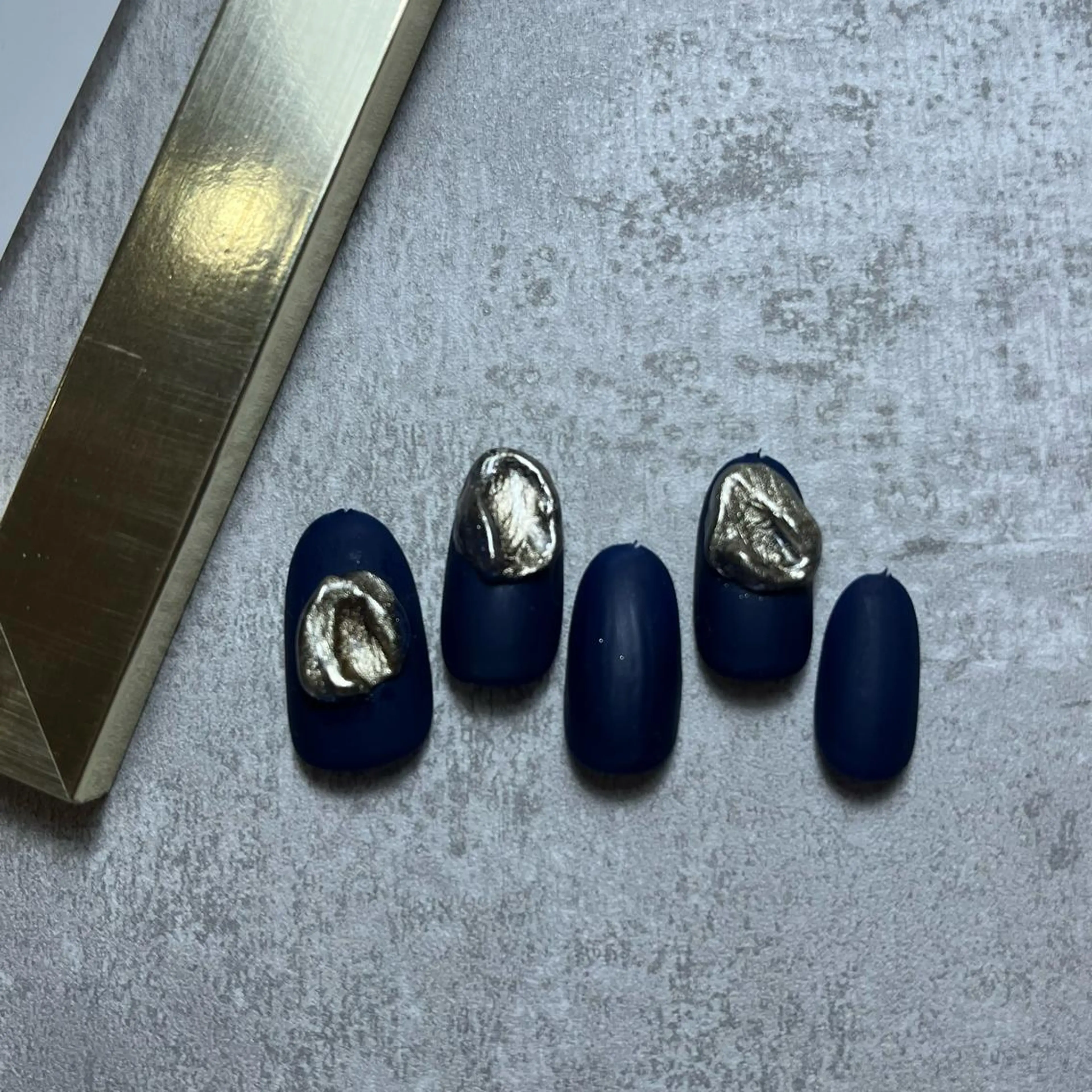 ネイル アートネイル ジェルネイル ニュアンスネイル 冬ネイル #Amin nail salonのネイルデザイン