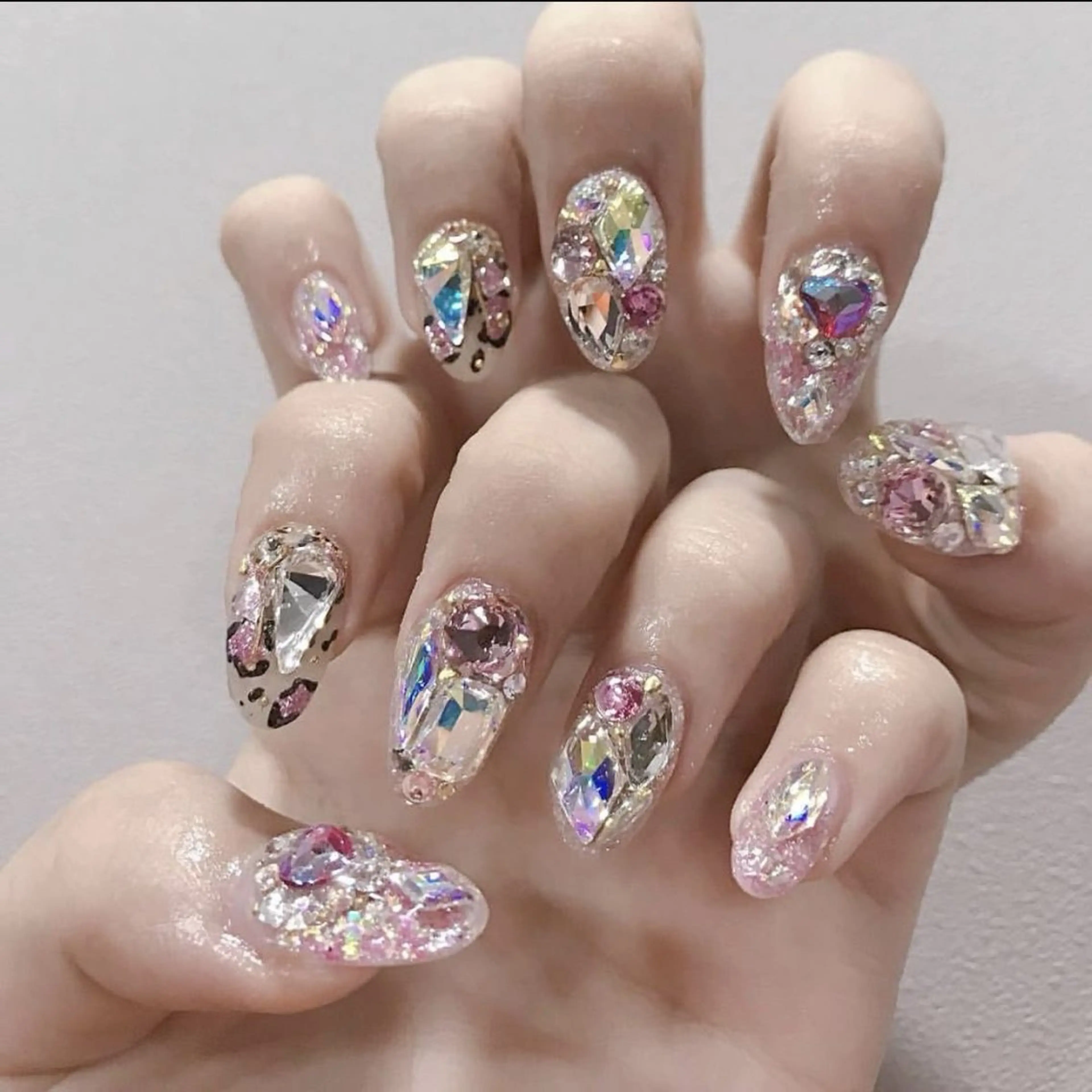 ミディアム T&D NailSalonのネイルデザイン