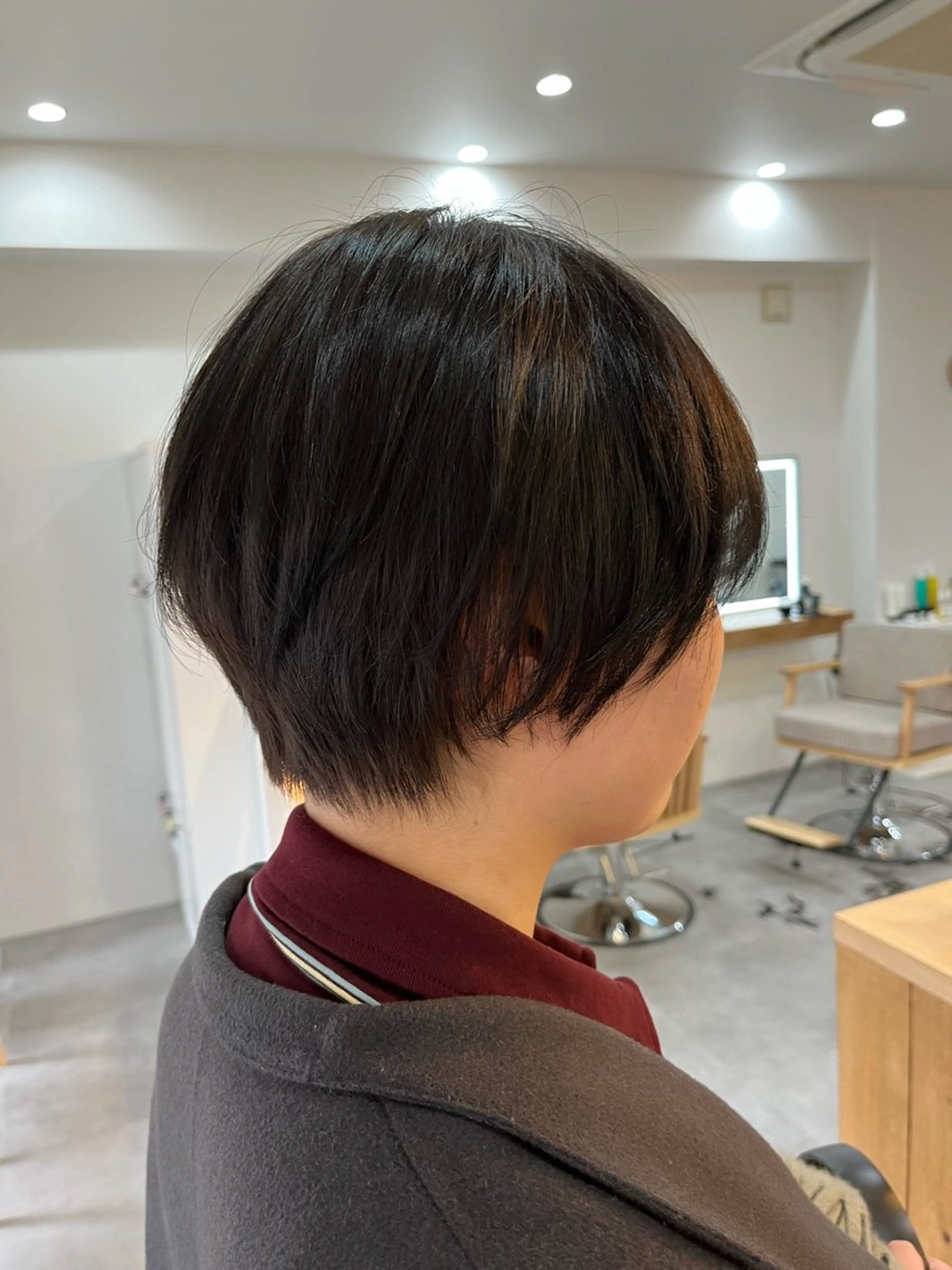 ショート カラー カット ヘアカラー トリートメント 小住 僚也のヘアスタイル