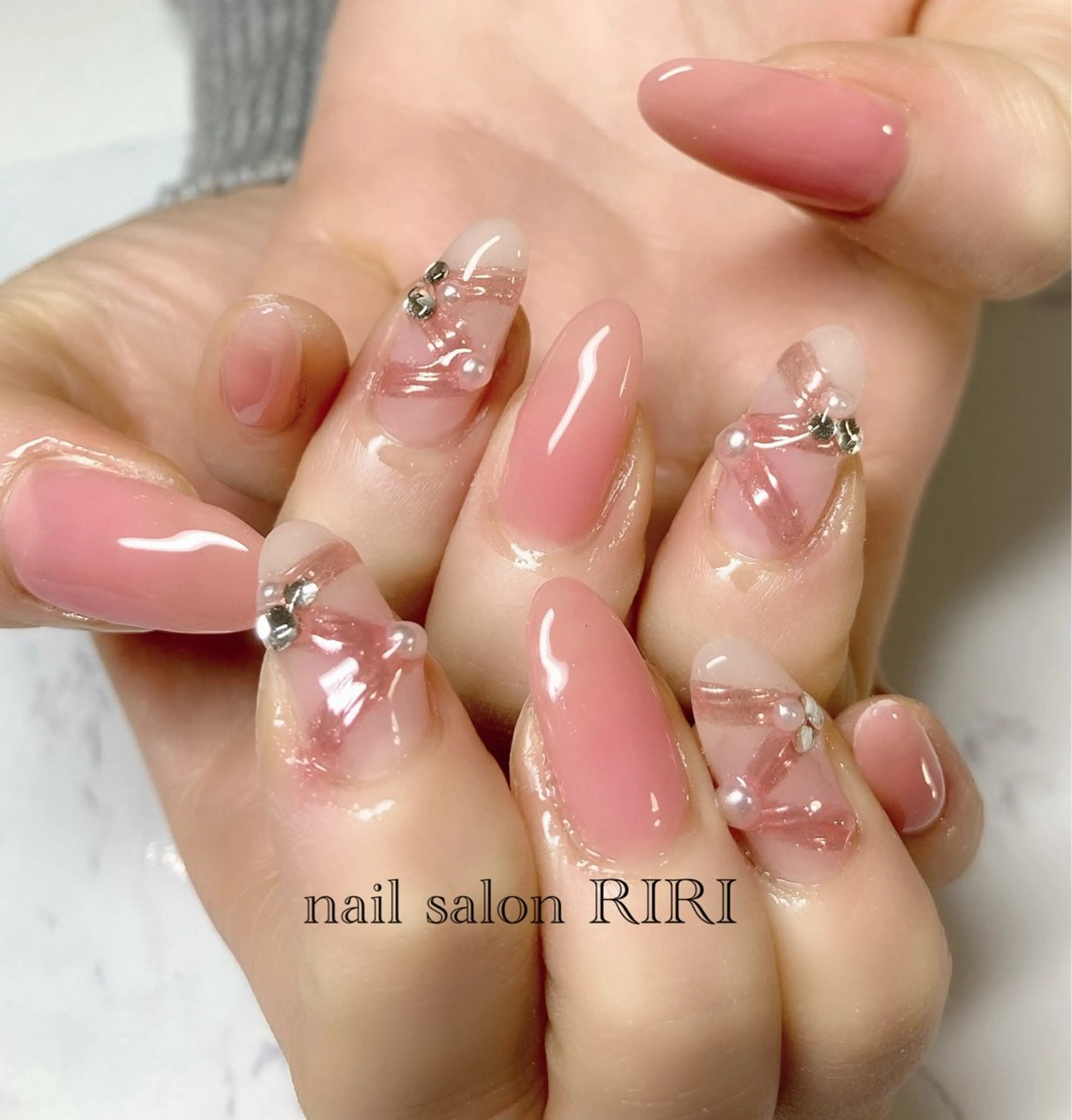 ネイル ニュアンスネイル RIRI リリのネイルデザイン