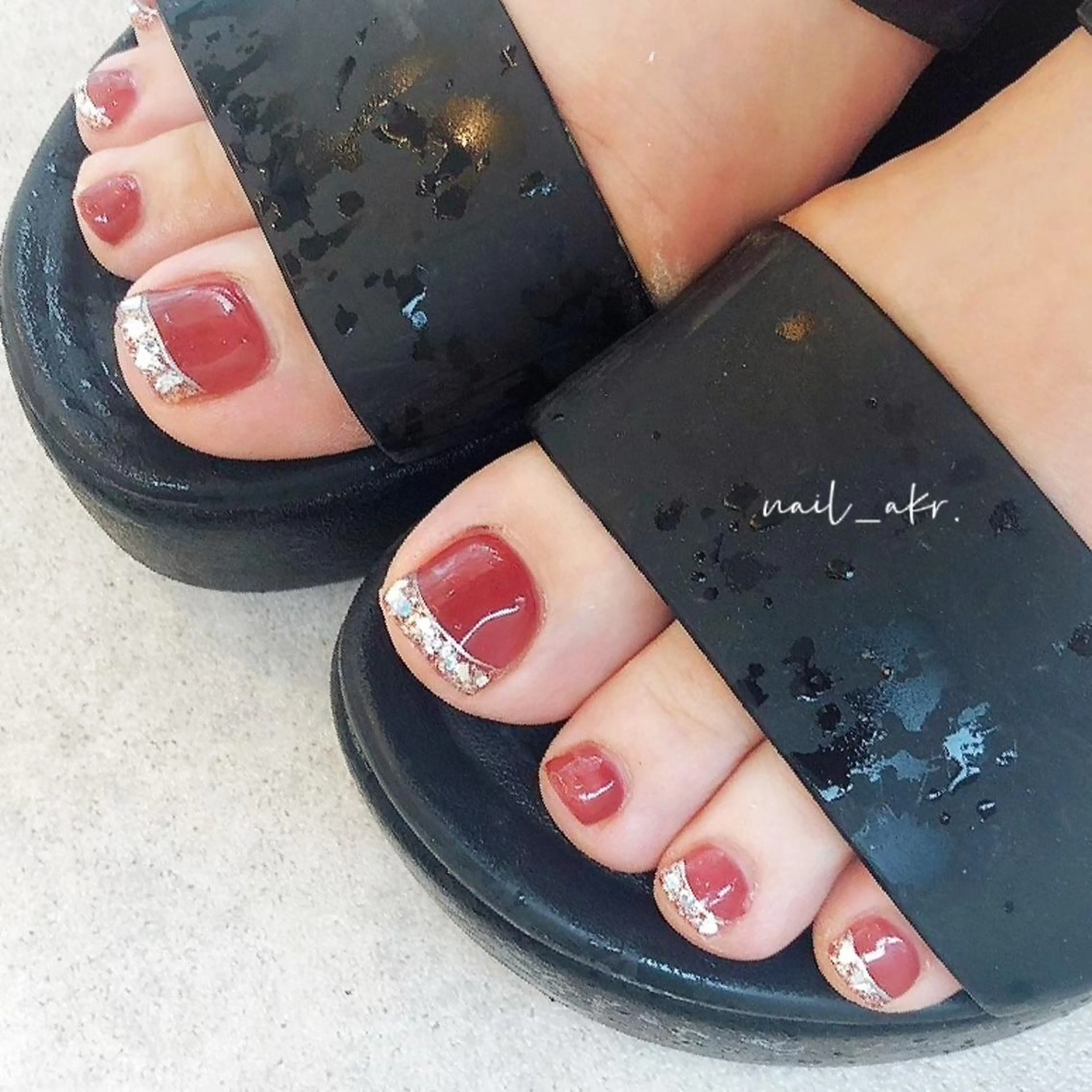 footワンカラー(オフ込み)or親指アート２本※親指アートは6000円税込ですの写真