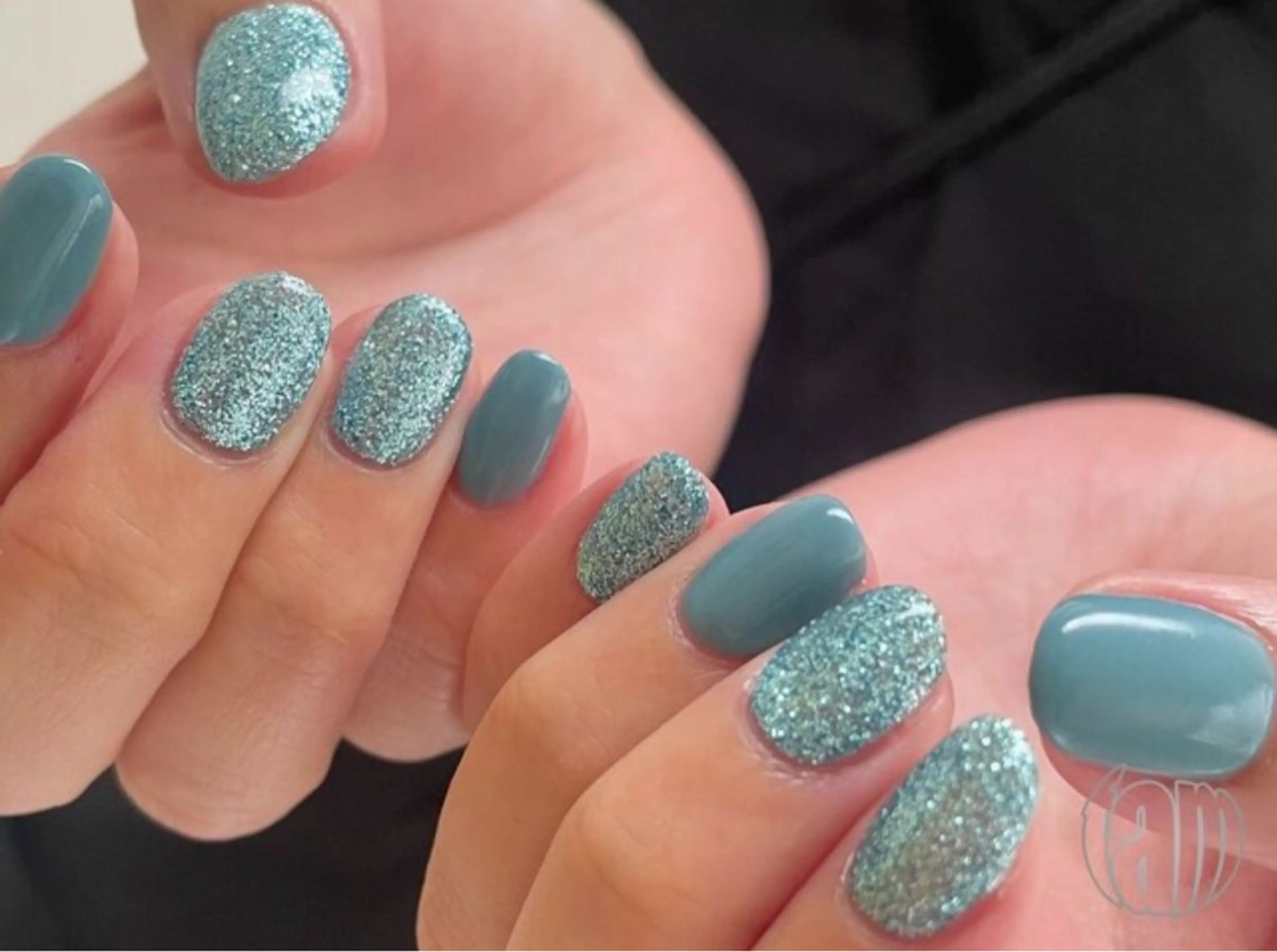 ネイル LMN Rei🐰ᩚのネイルデザイン