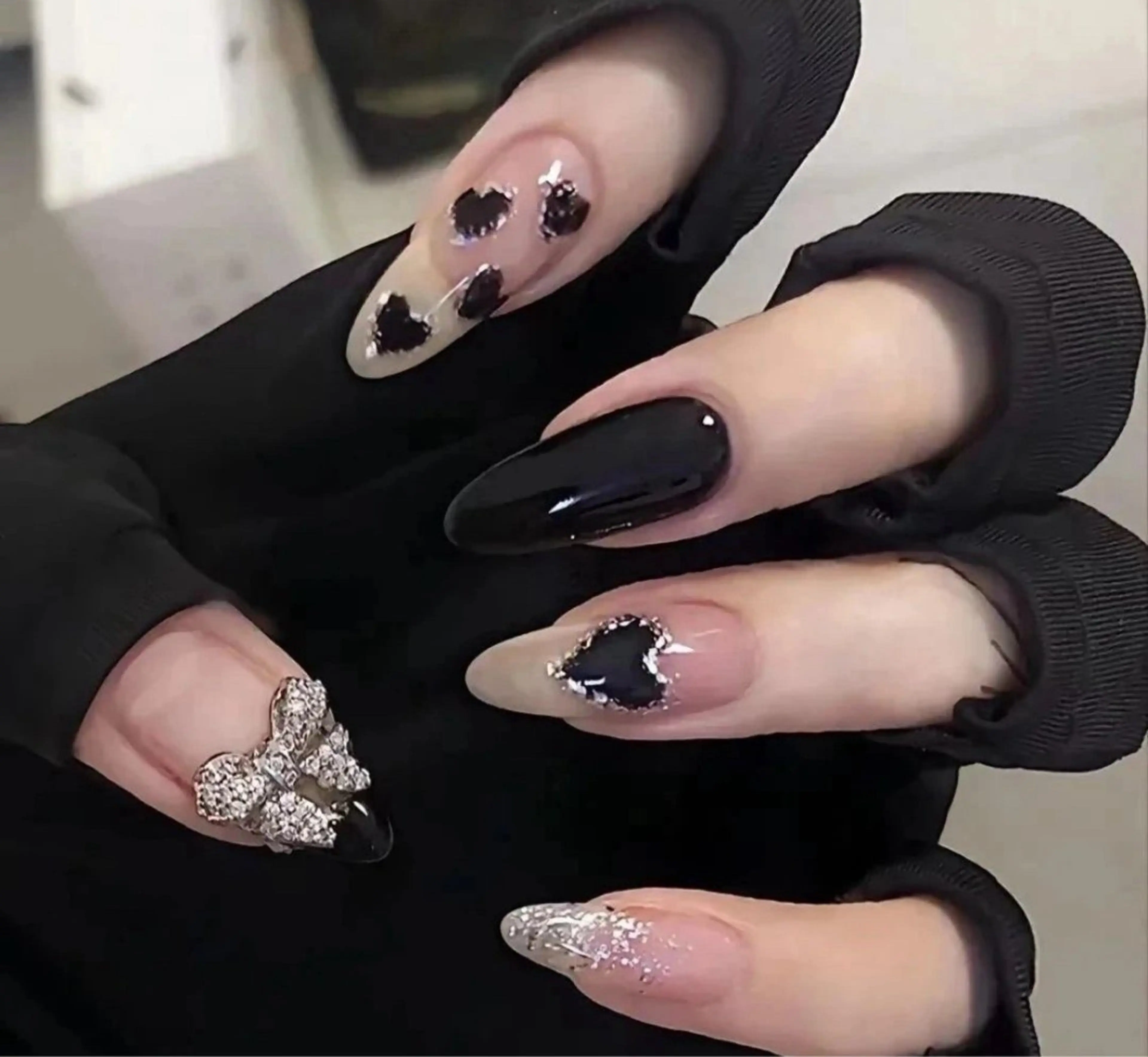 ネイル ハンドネイル 🎀Ｍ nails✨ ビューティーのネイルデザイン