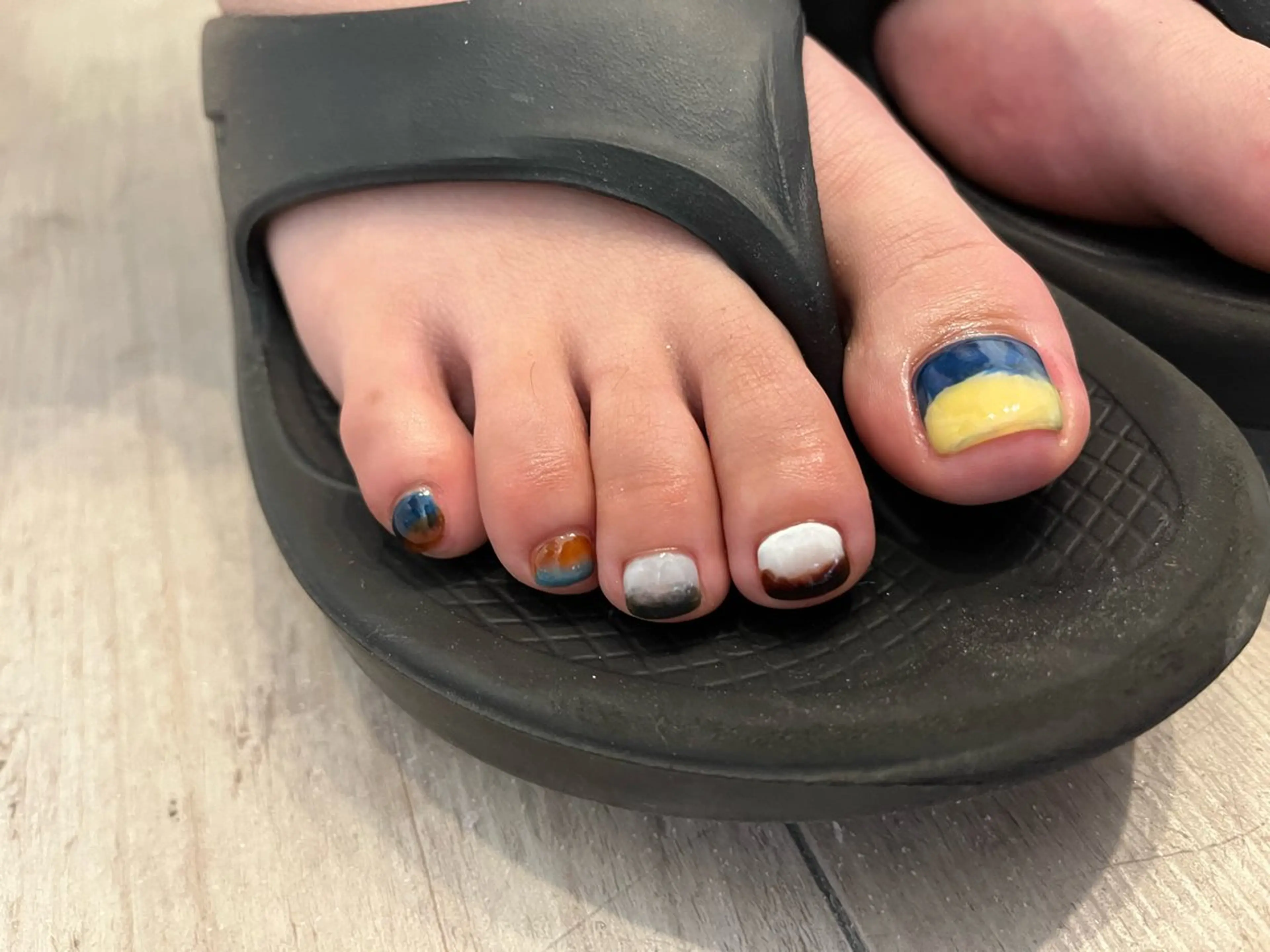 ネイル LINON所属・【LINON】 airiのネイルデザイン