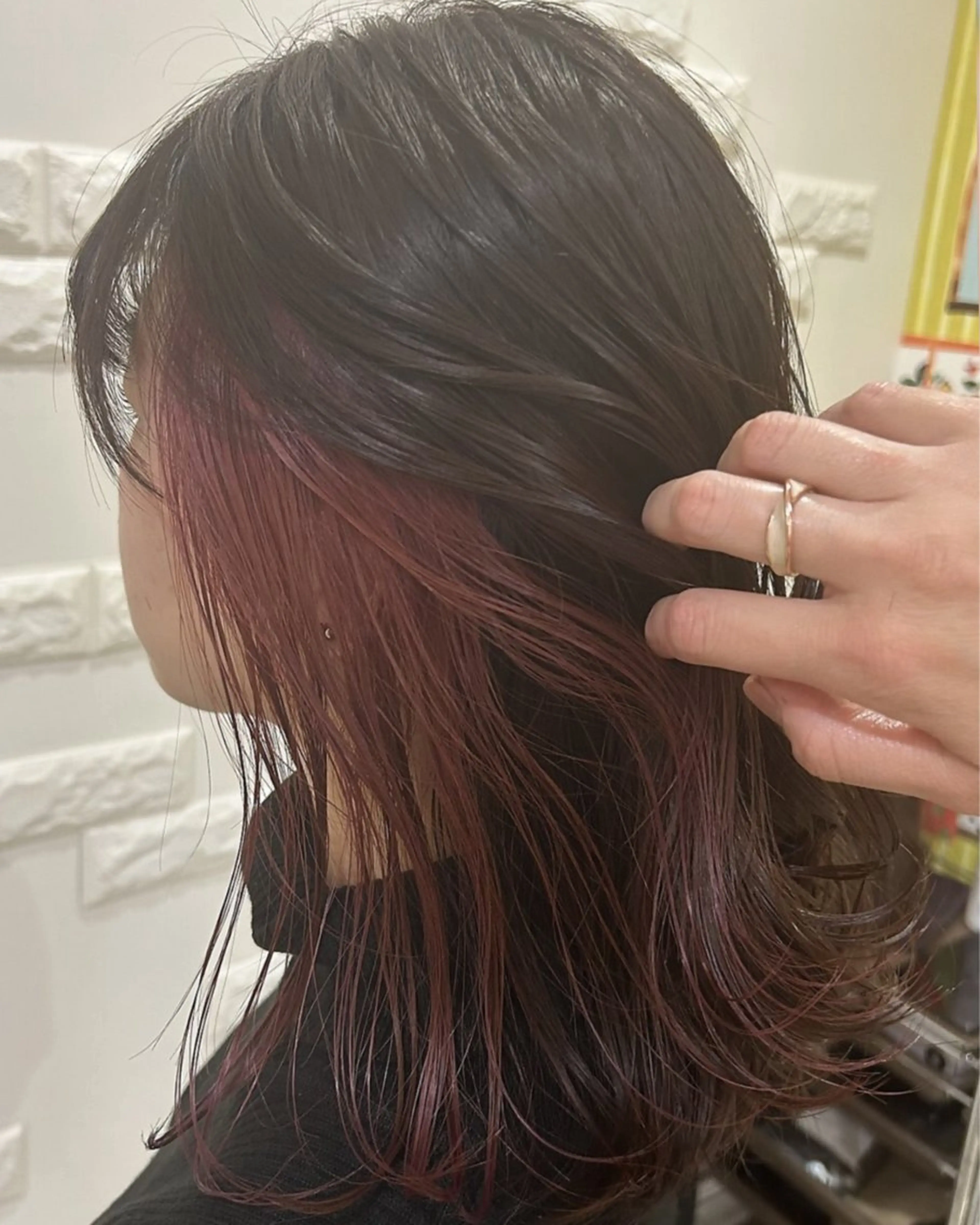 セミロング 佐藤 帆春のヘアスタイル